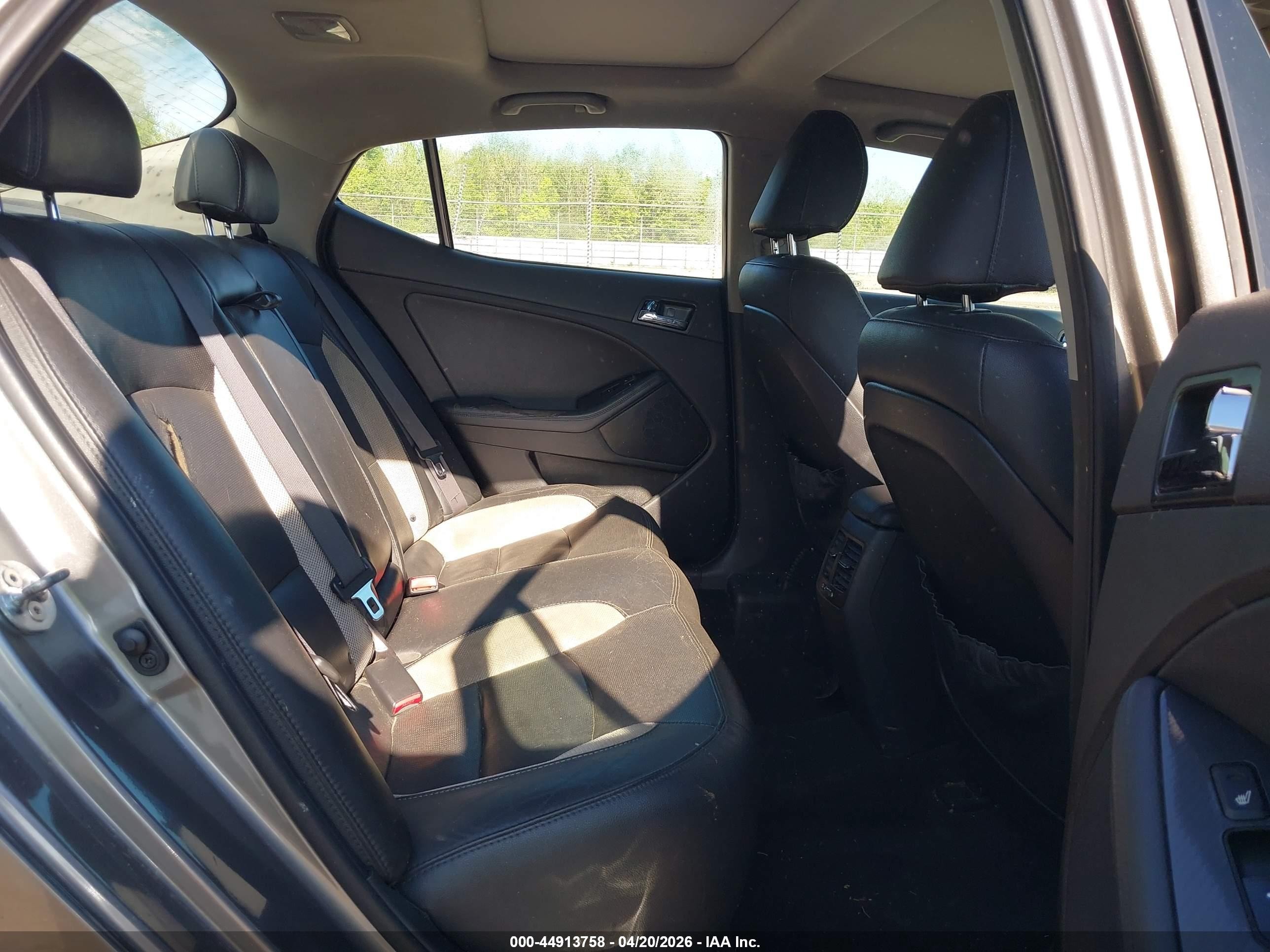 2012 Kia Optima Sx Gray vin: 5XXGR4A62CG034104