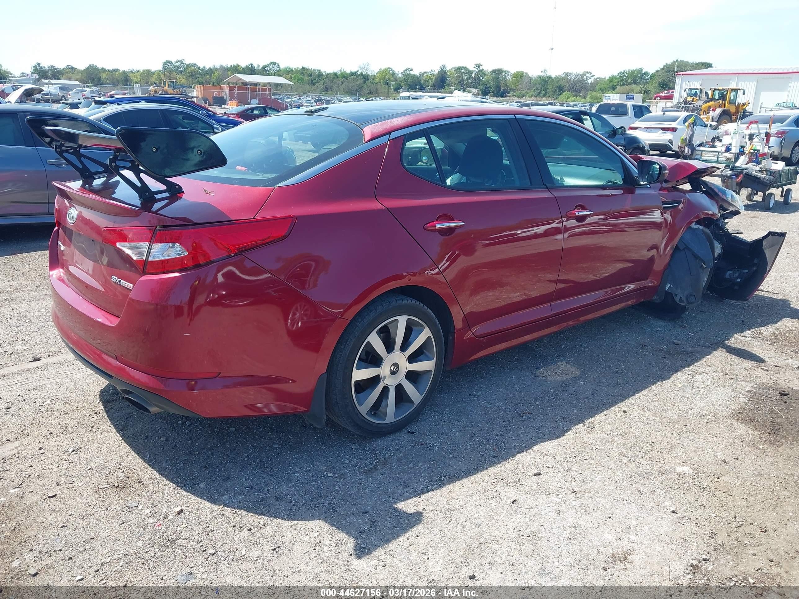 2012 Kia Optima Sx Burgundy vin: 5XXGR4A63CG020101
