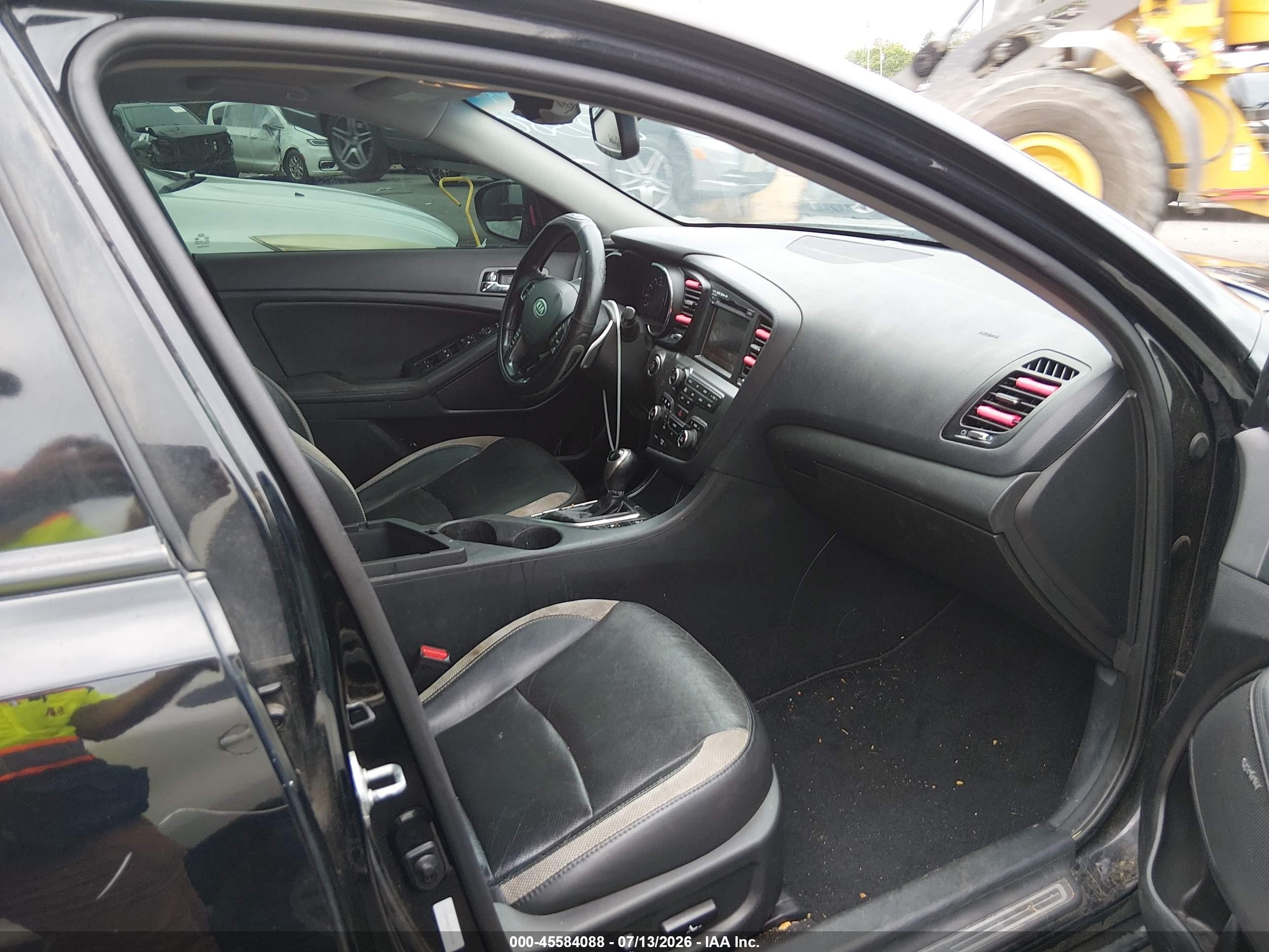 2012 Kia Optima Sx Черный vin: 5XXGR4A63CG080380