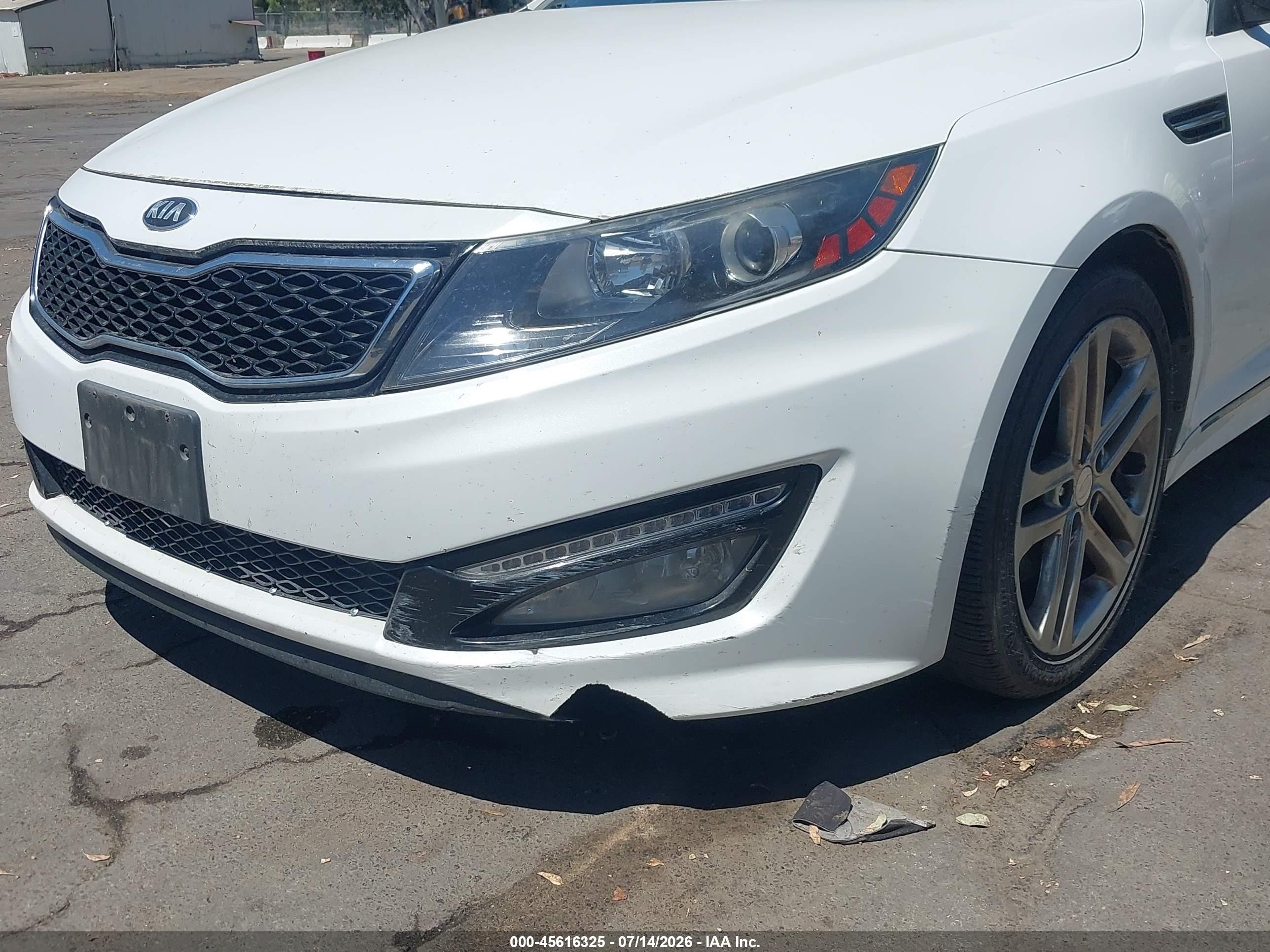 2013 Kia Optima Sx White vin: 5XXGR4A63DG112052
