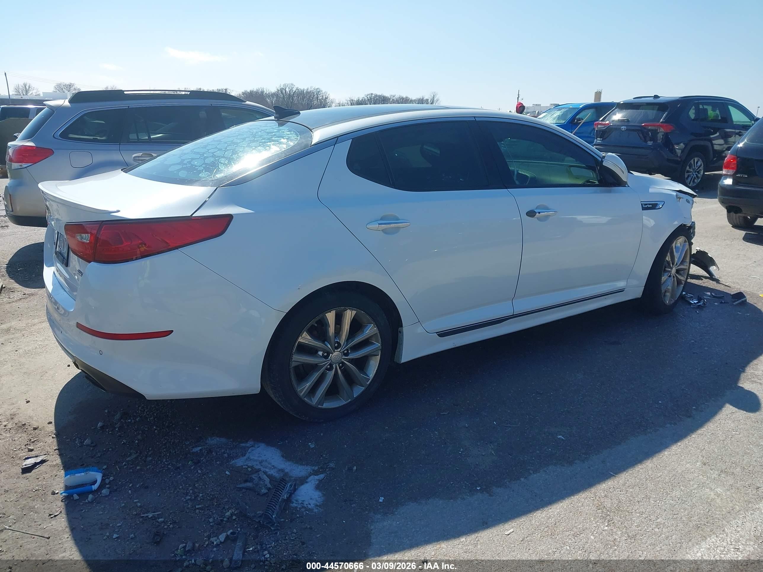 2015 Kia Optima Sxl Turbo White vin: 5XXGR4A64FG380255