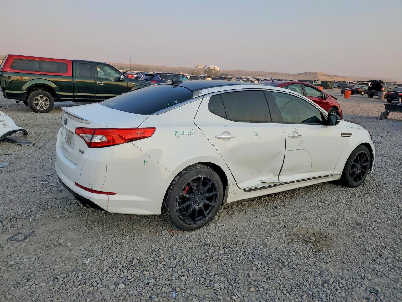 2013 Kia Optima Sx White vin: 5XXGR4A66DG206586