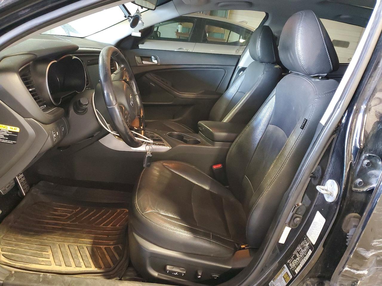 2015 Kia Optima Черный vin: 5XXGR4A66FG504137