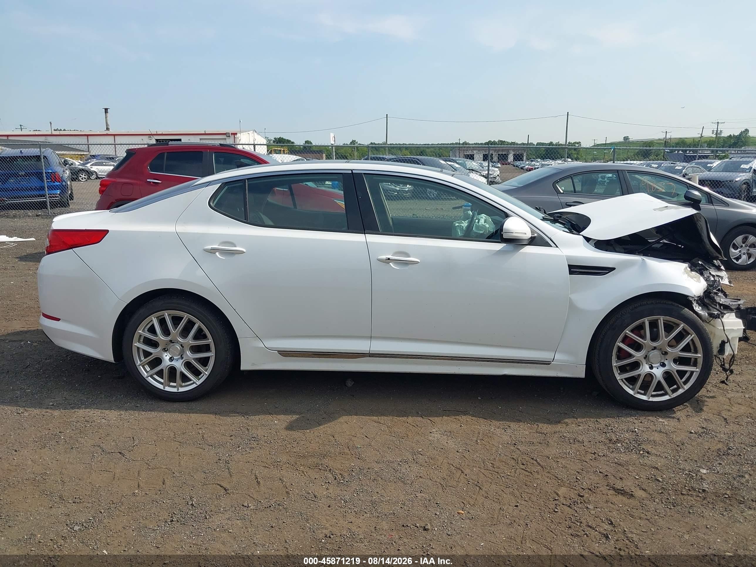 2013 Kia Optima Sx White vin: 5XXGR4A67DG093618