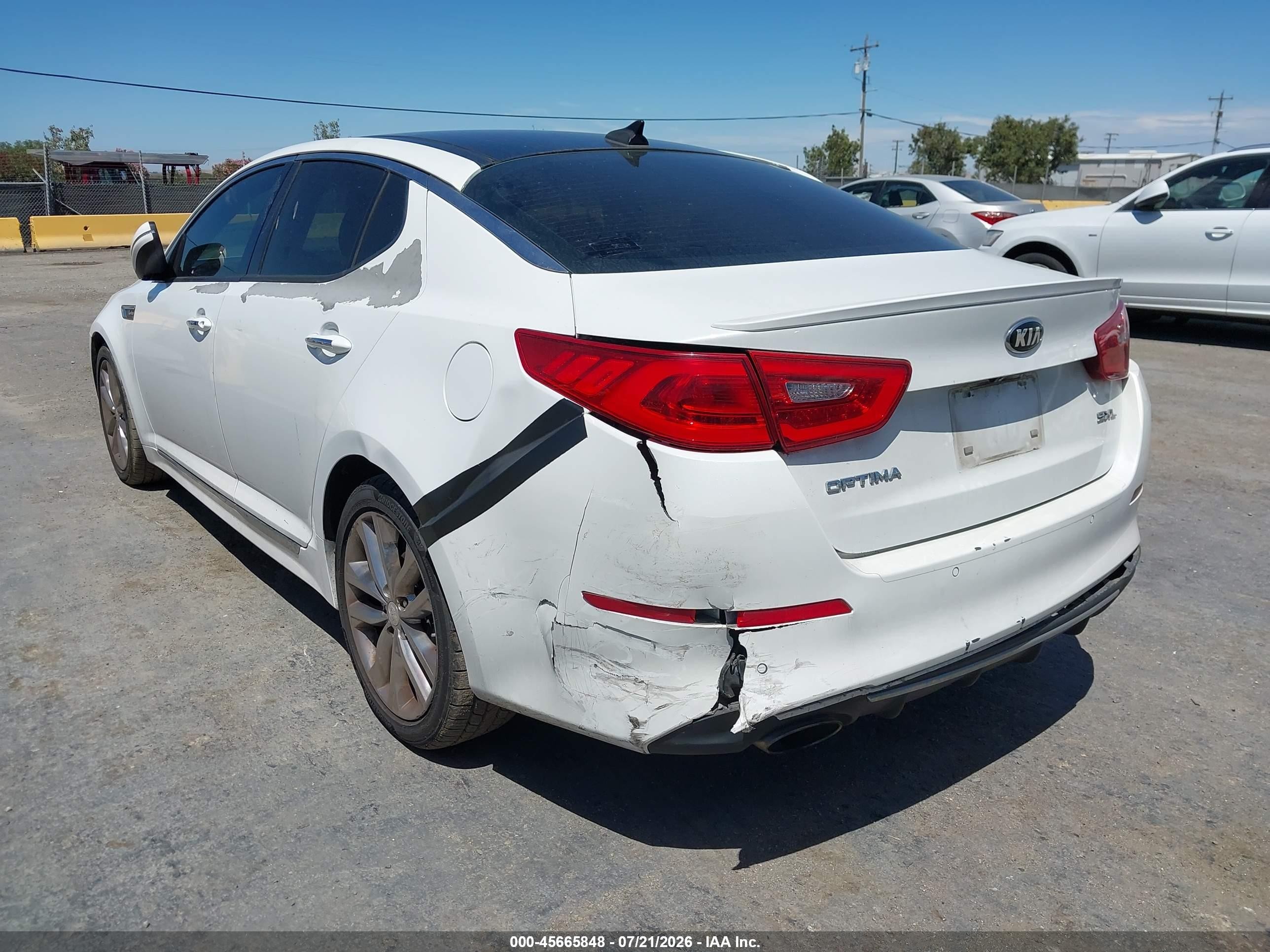 2015 Kia Optima Sxl Turbo White vin: 5XXGR4A67FG363658