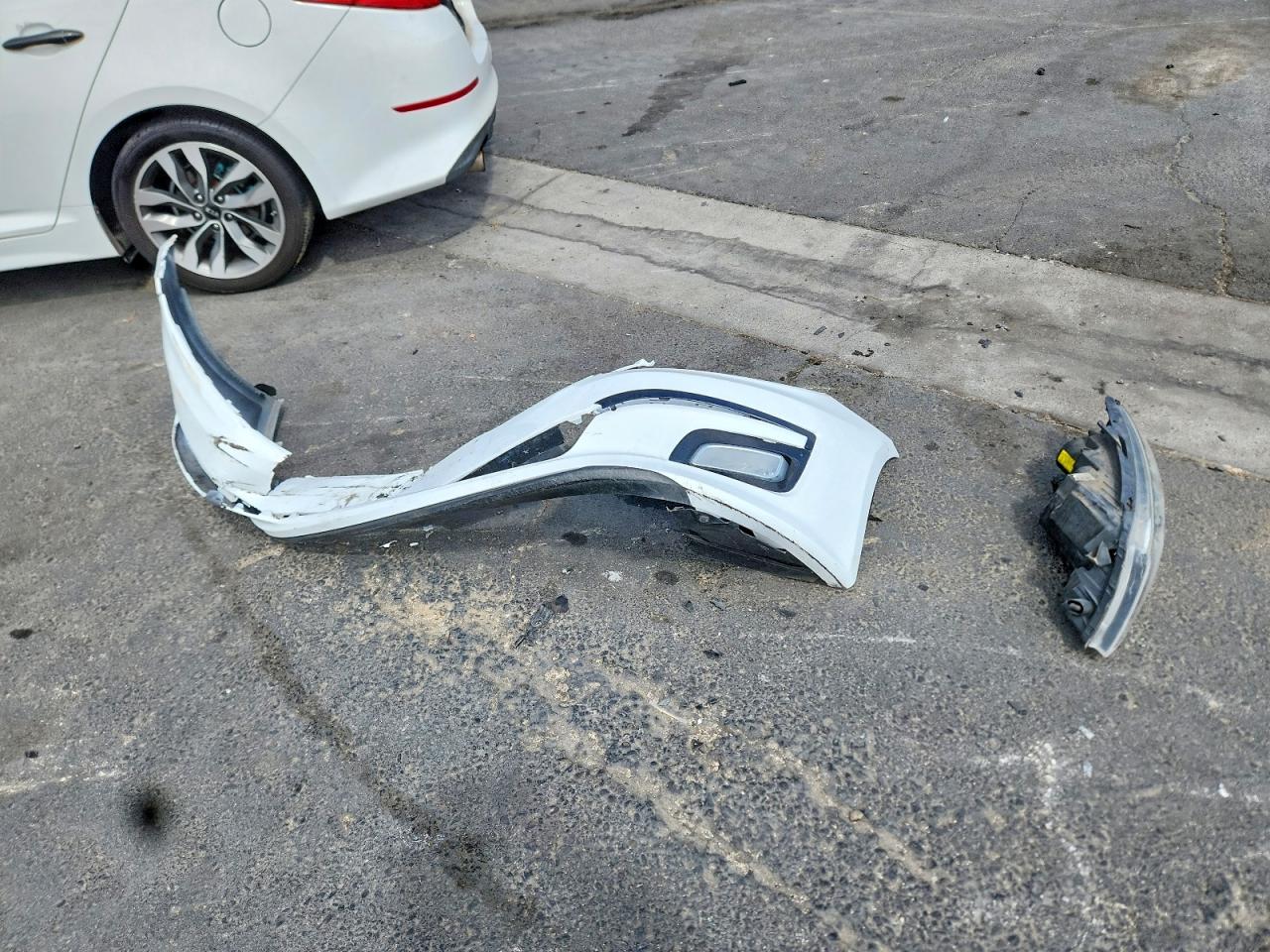 2015 Kia Optima Sx White vin: 5XXGR4A67FG365913