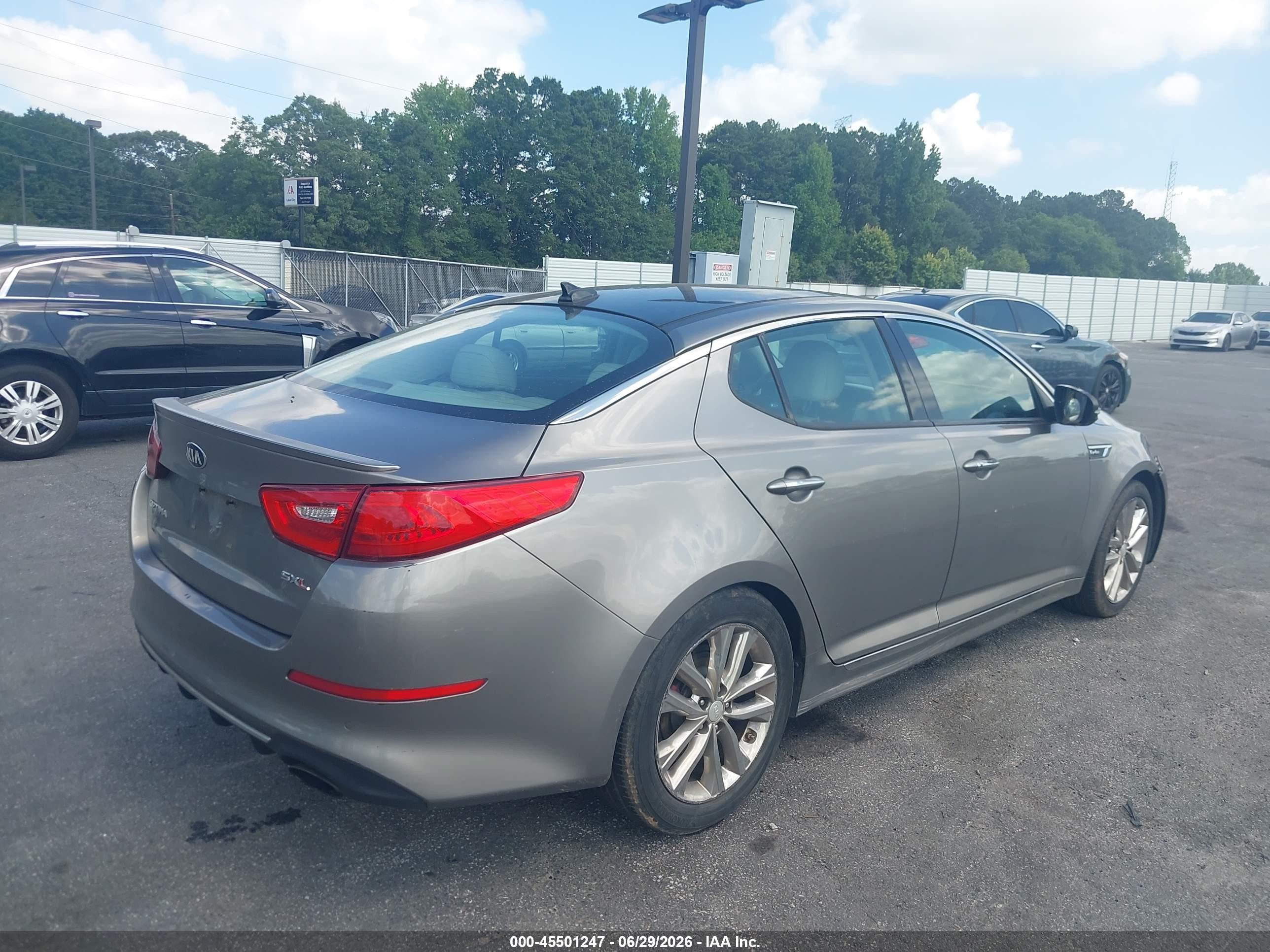 2015 Kia Optima Sxl Turbo Beige vin: 5XXGR4A67FG376183