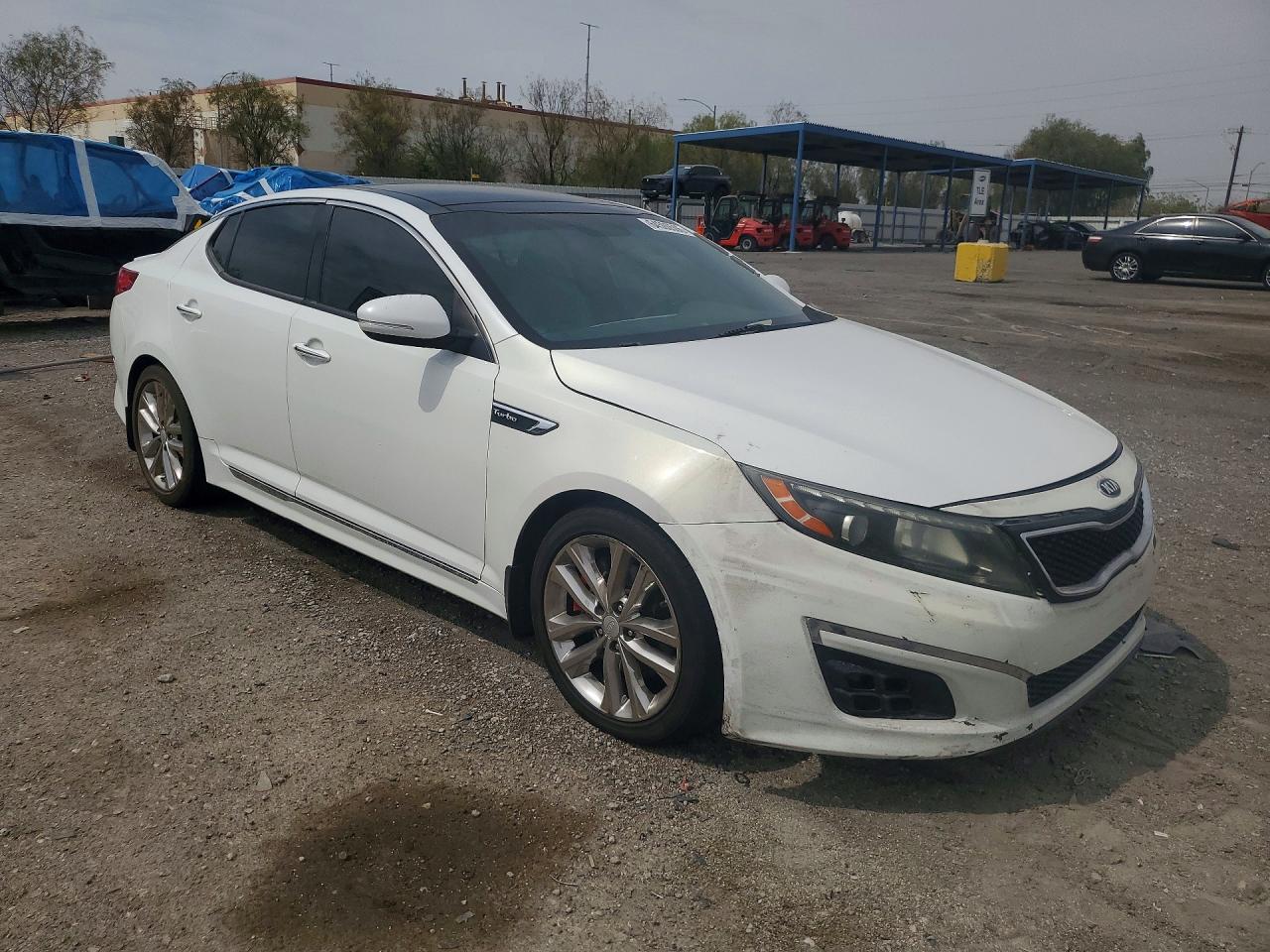 2015 Kia Optima Sx Белый vin: 5XXGR4A67FG412003