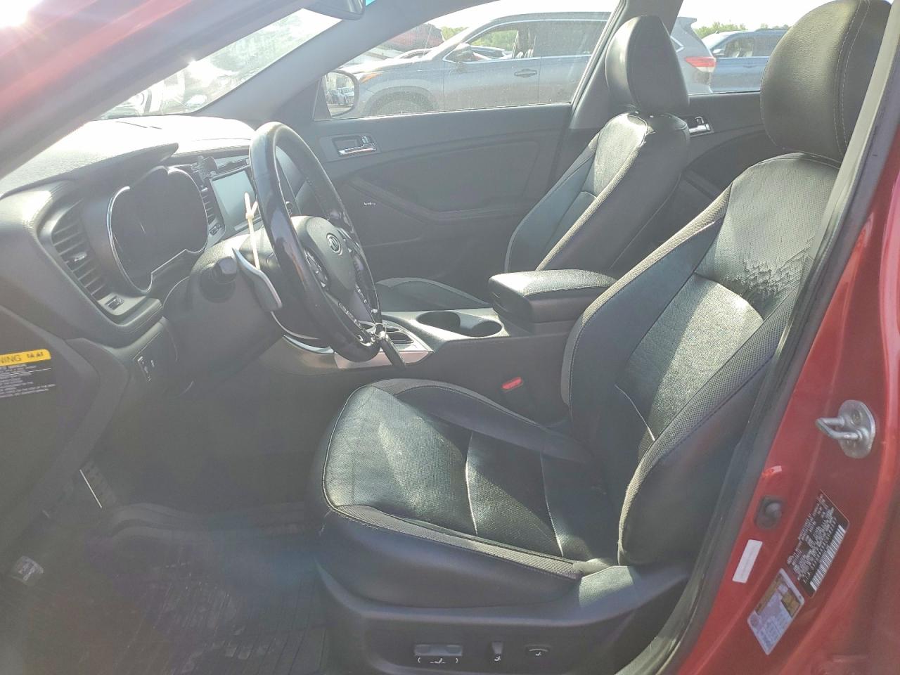 2012 Kia Optima Sx Burgundy vin: 5XXGR4A68CG082397