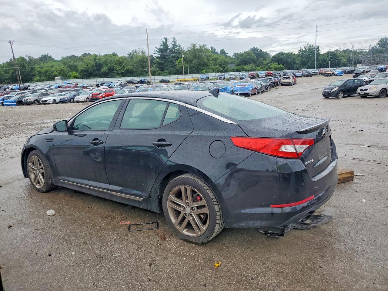 2013 Kia Optima Черный vin: 5XXGR4A69DG189654