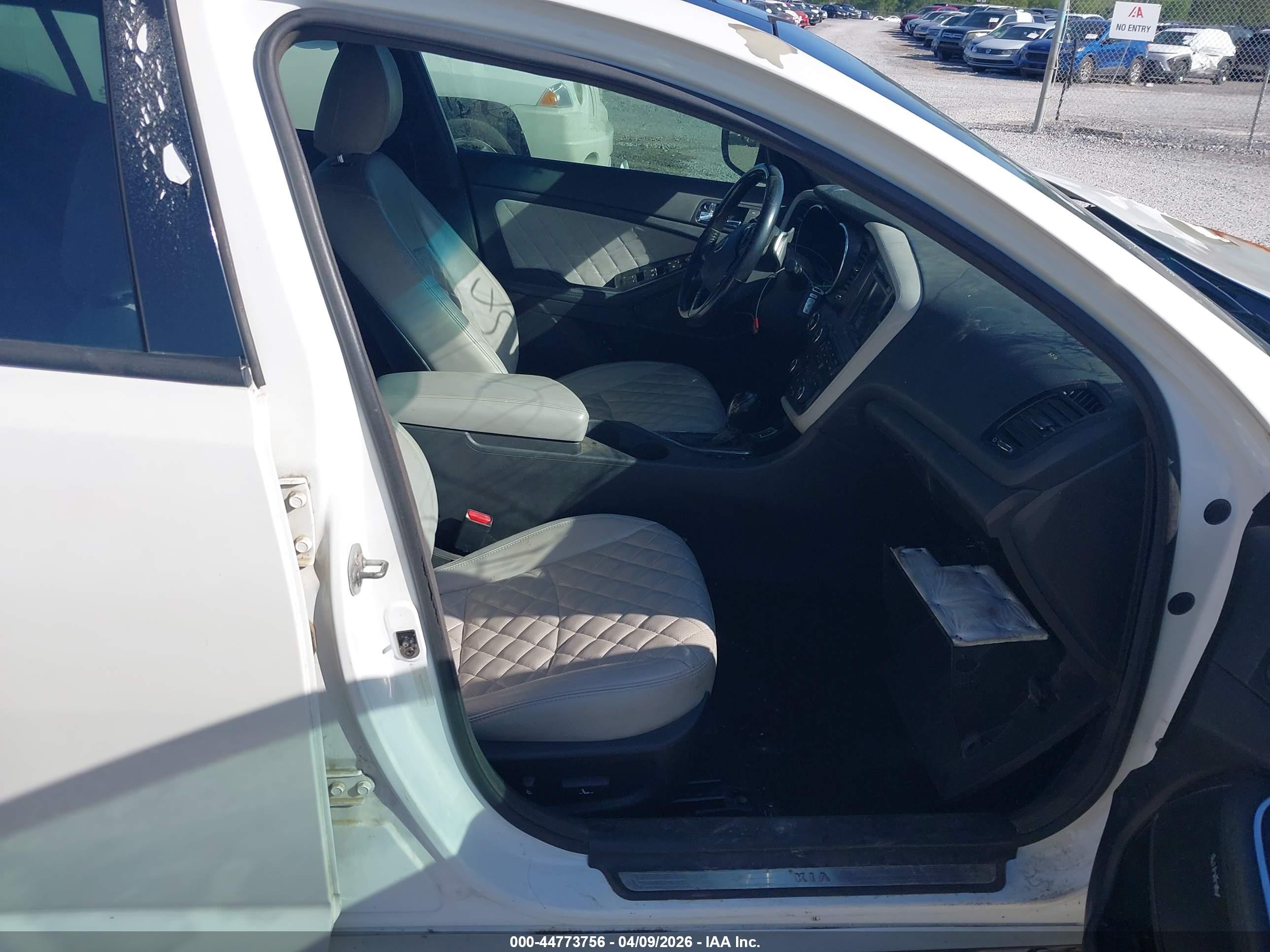 2013 Kia Optima Sx White vin: 5XXGR4A69DG206694