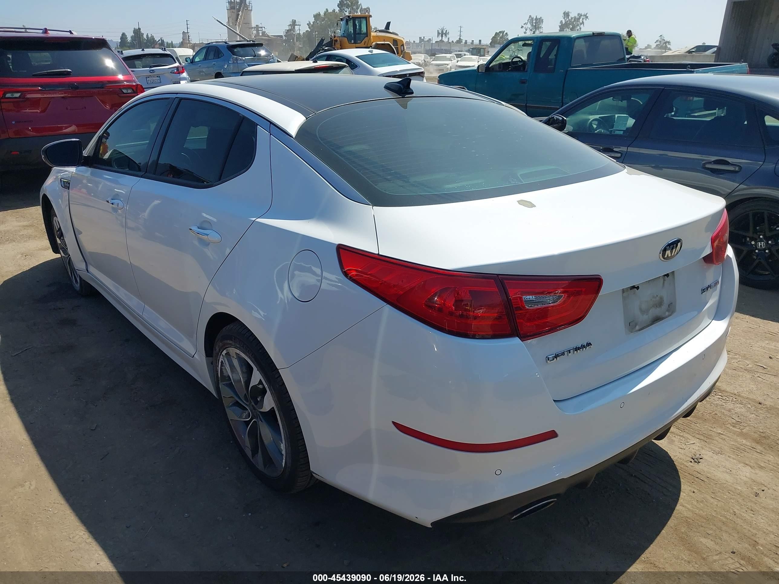2015 Kia Optima Sx Turbo White vin: 5XXGR4A69FG387721