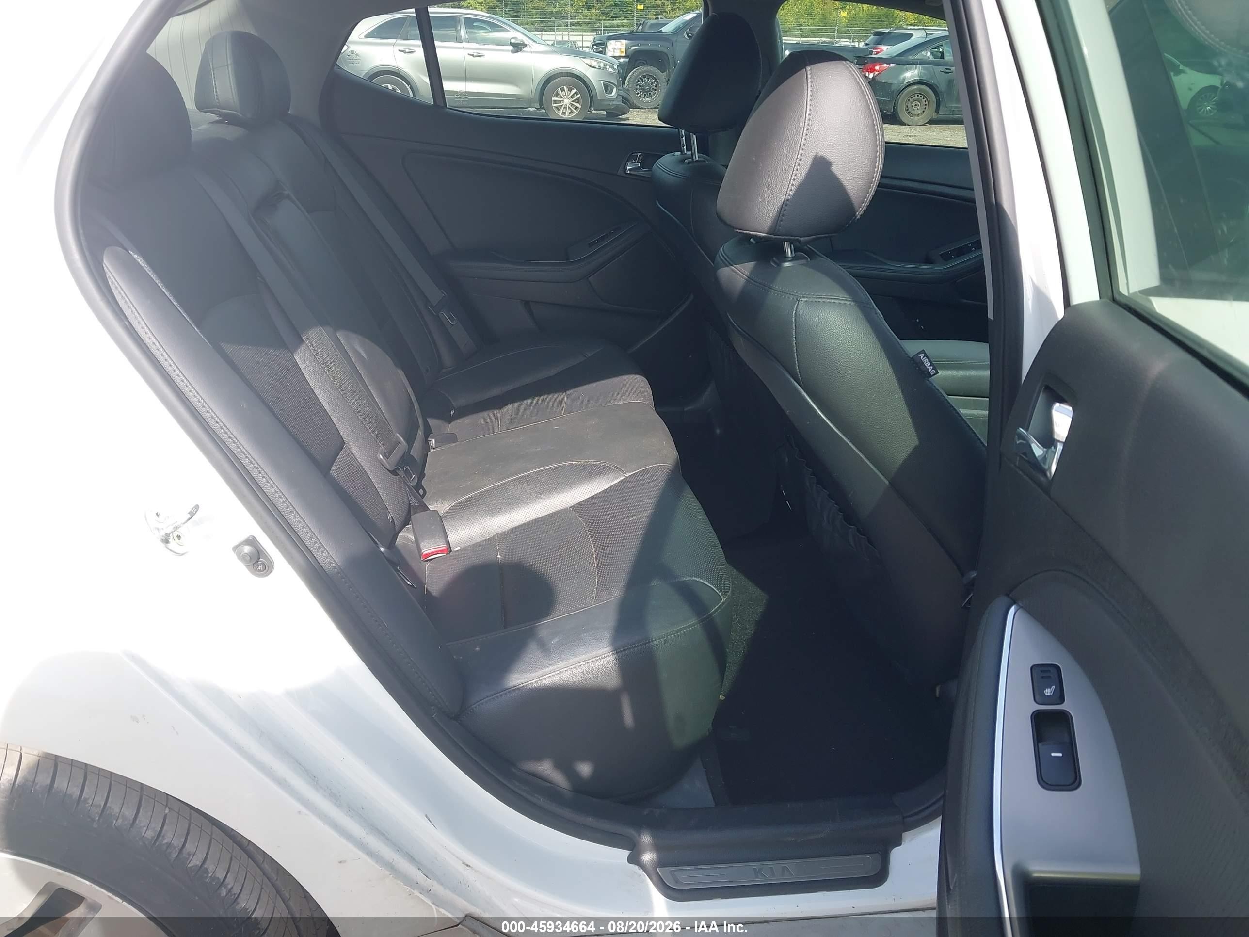 2014 Kia Optima Sx Turbo White vin: 5XXGR4A6XEG334315