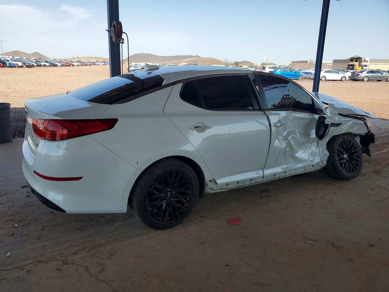 2015 Kia Optima Sx Белый vin: 5XXGR4A73FG496121