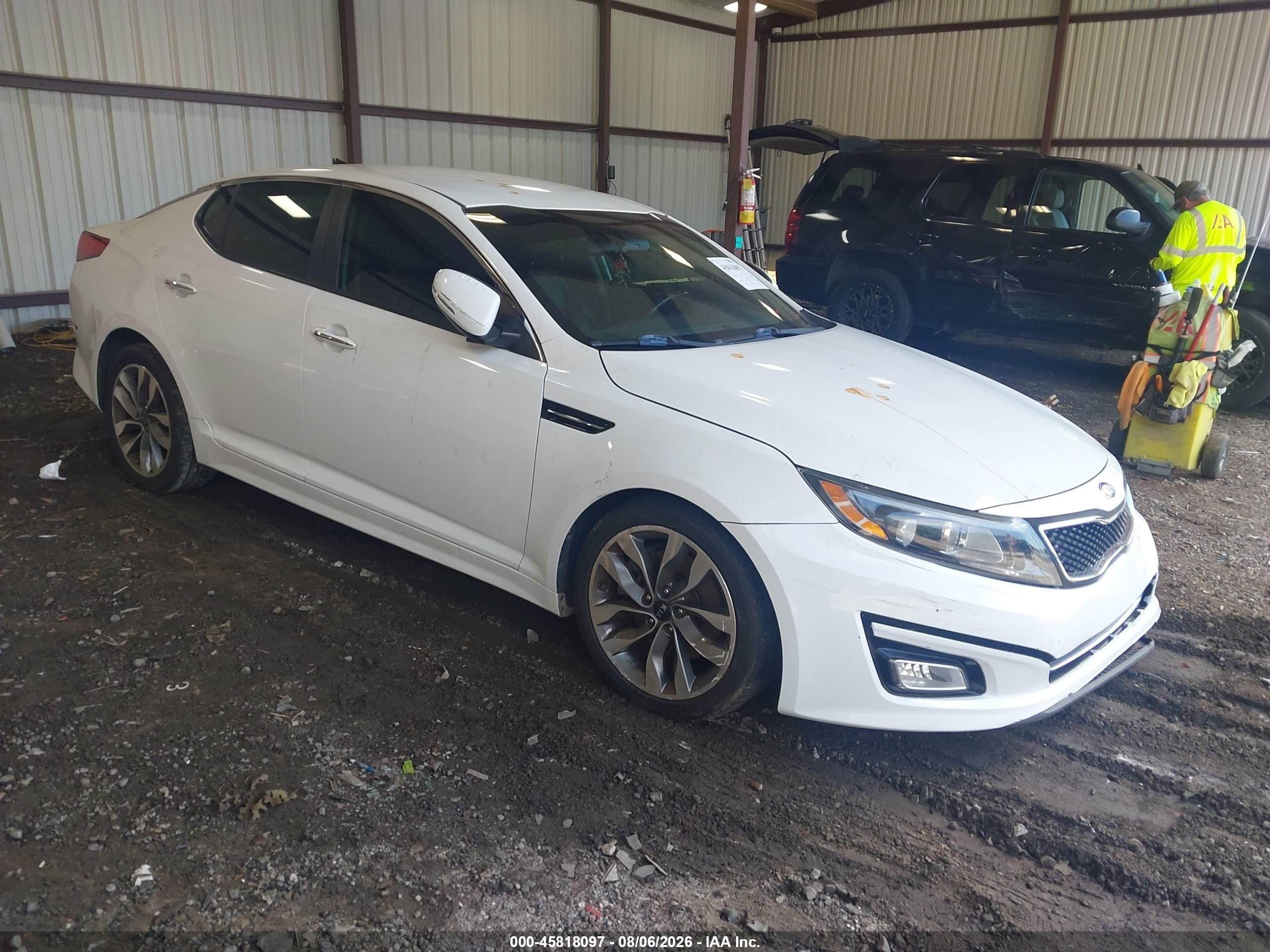 2015 Kia Optima Sx Белый vin: 5XXGR4A74FG360581