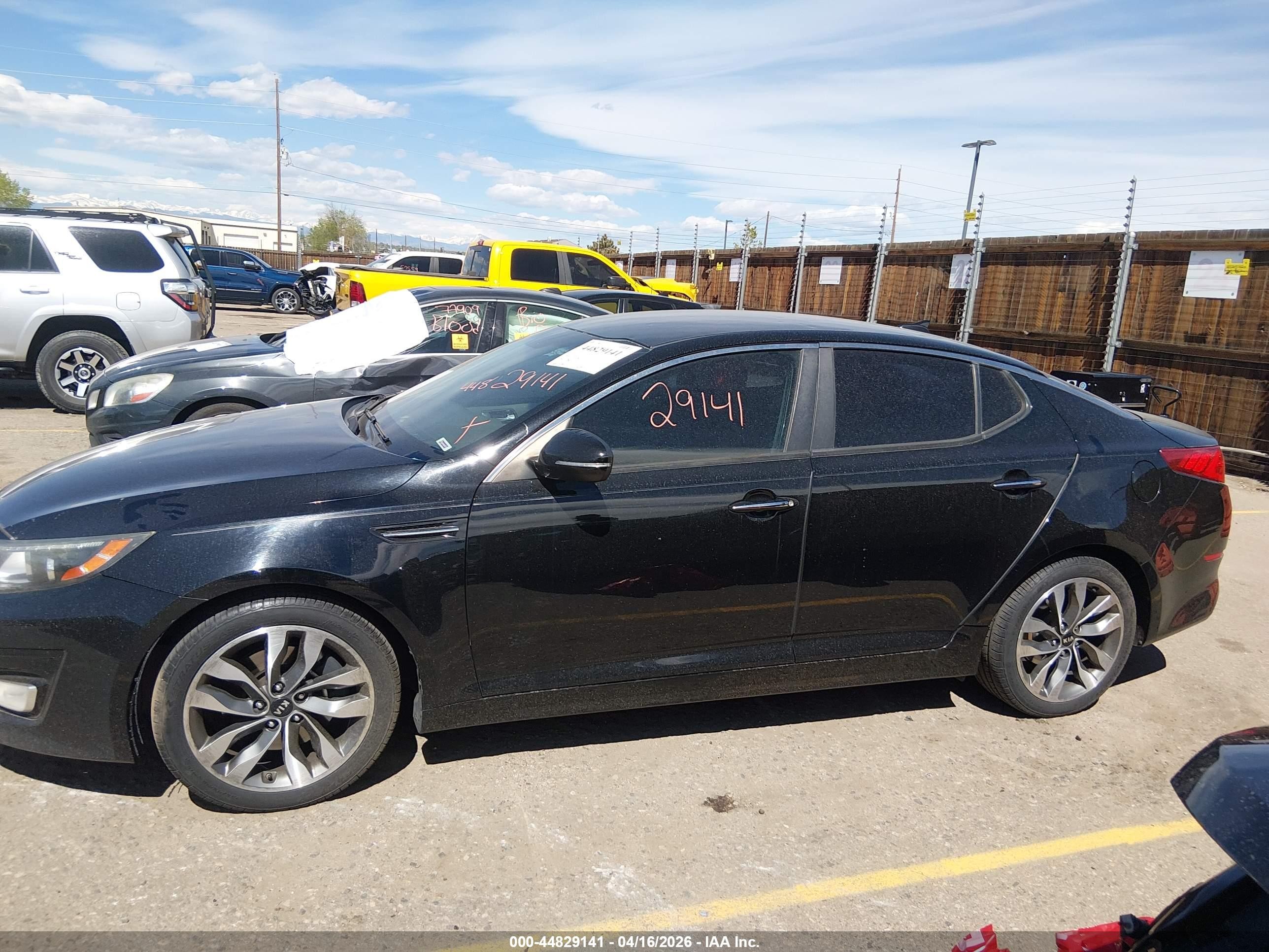 2015 Kia Optima Sx Черный vin: 5XXGR4A75FG513002
