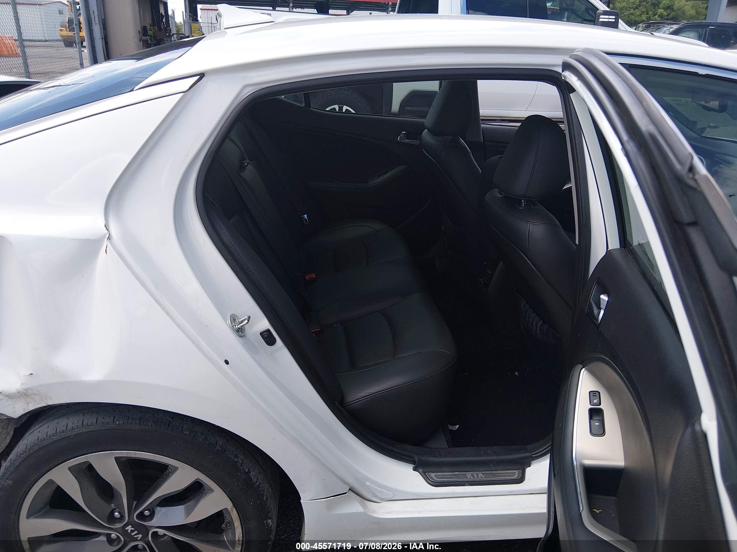 2015 Kia Optima Sx White vin: 5XXGR4A77FG424970