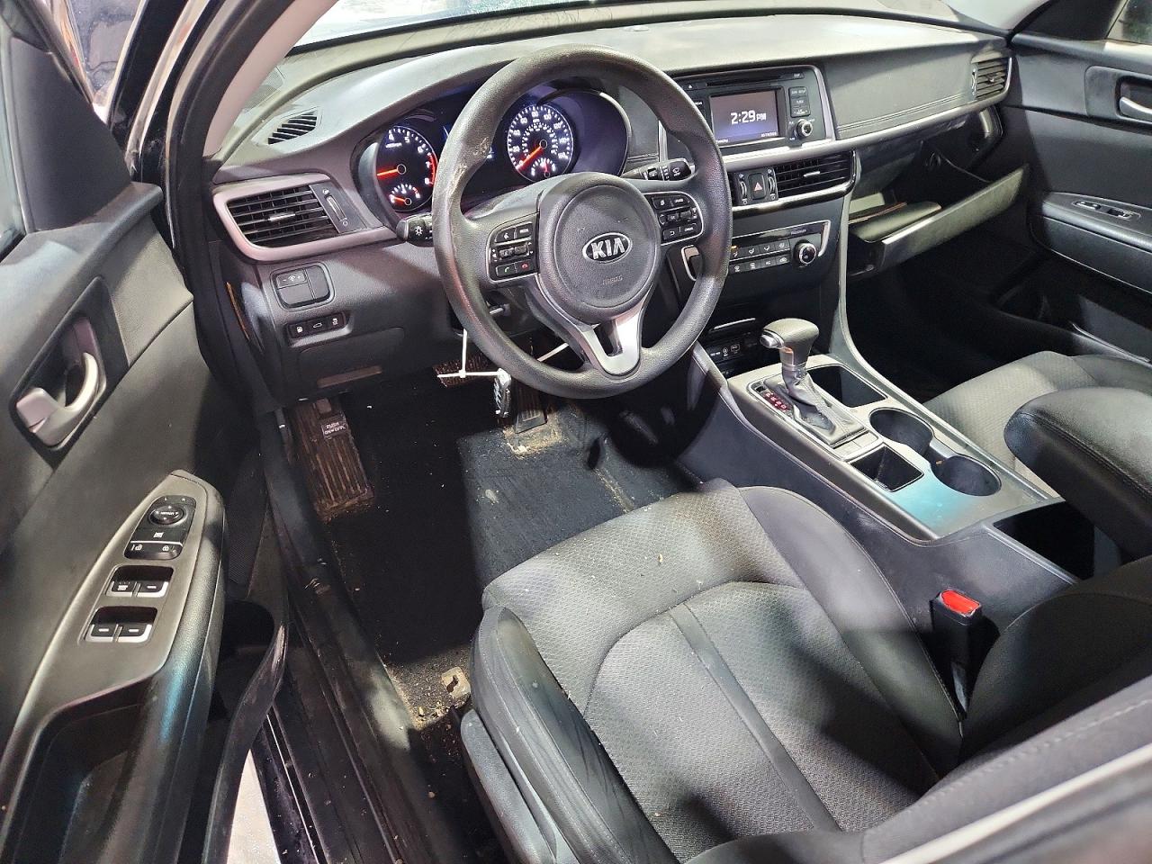 2016 Kia Optima Lx Черный vin: 5XXGT4L30GG097440