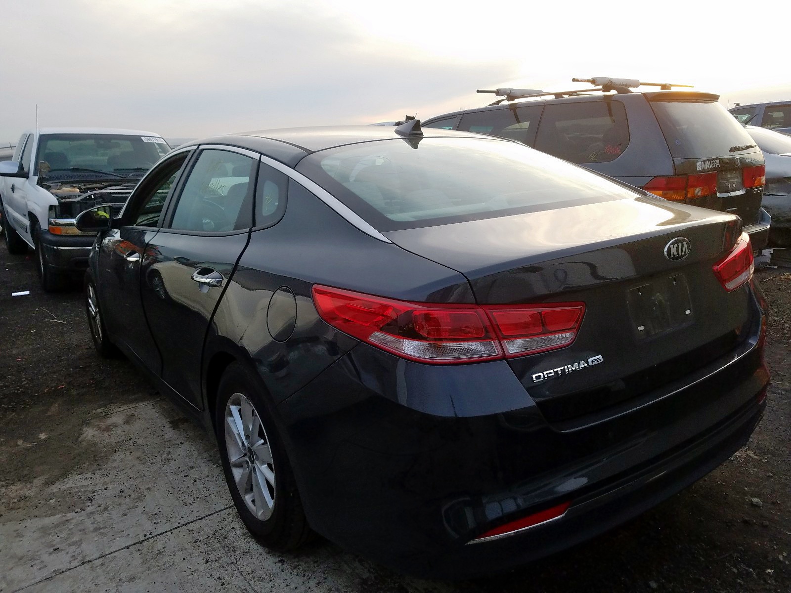 2016 Kia Optima Lx Black vin: 5XXGT4L30GG121364