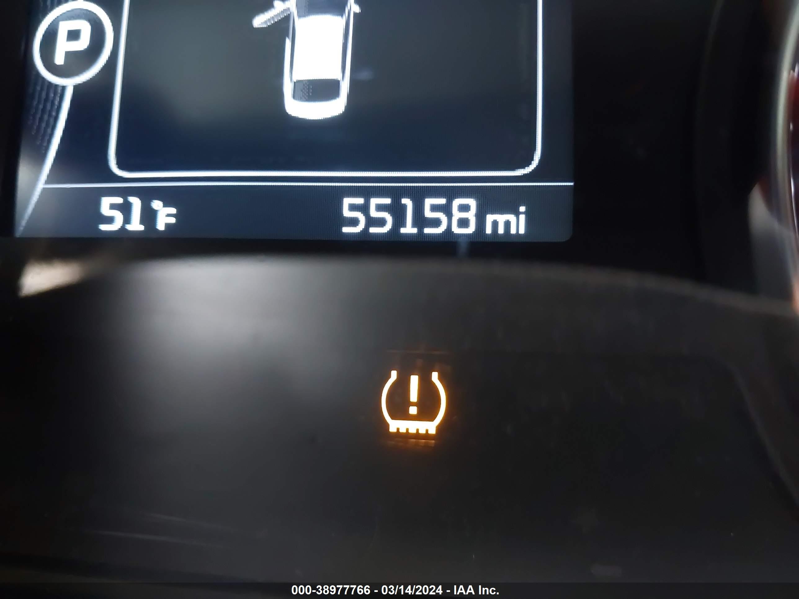 2018 Kia Optima Lx Burgundy vin: 5XXGT4L31JG270700