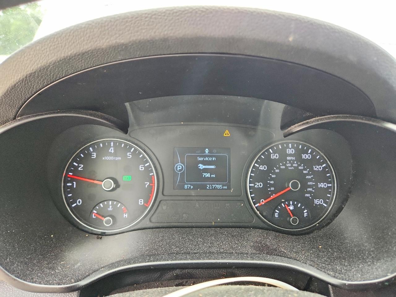 2017 Kia Optima Lx Серый vin: 5XXGT4L32HG121870