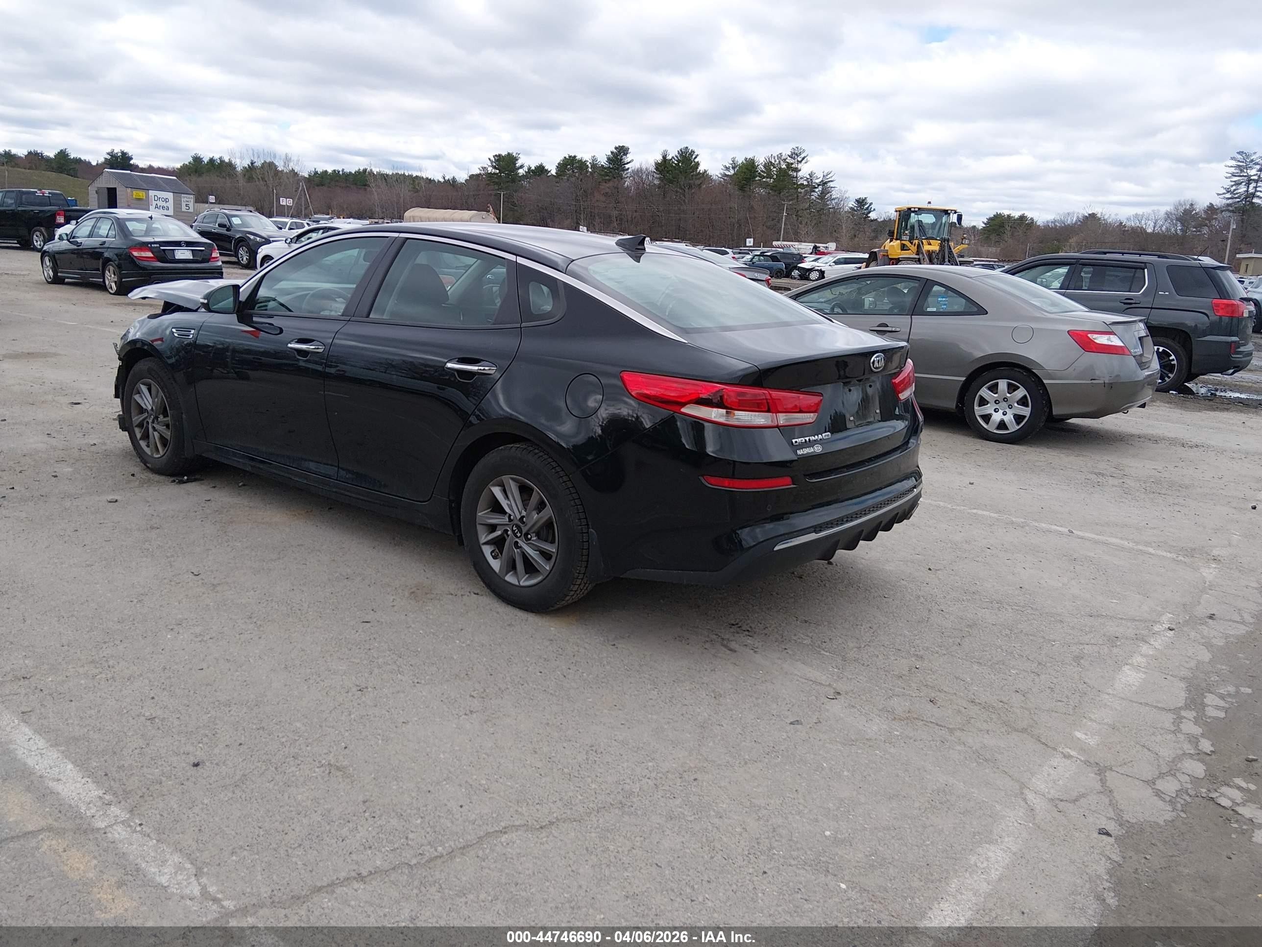 2020 Kia Optima Lx Черный vin: 5XXGT4L32LG398687