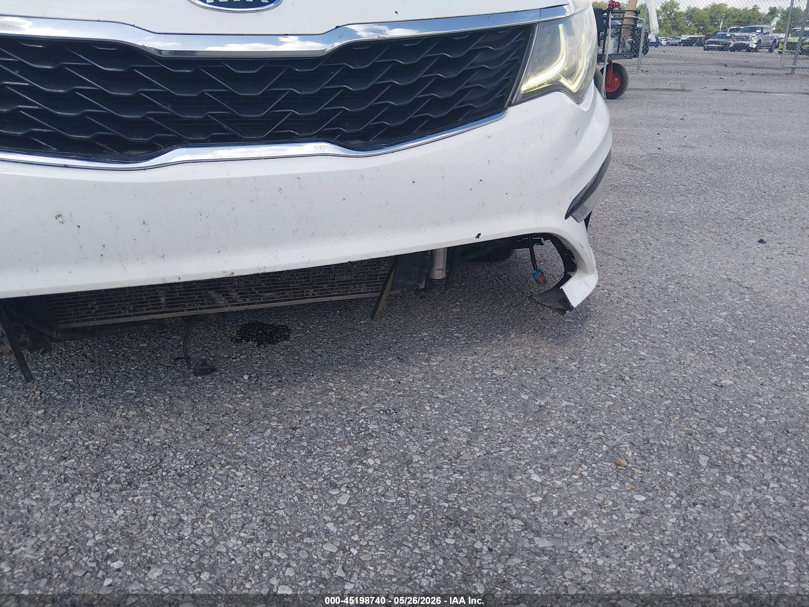 2020 Kia Optima Lx White vin: 5XXGT4L32LG411521