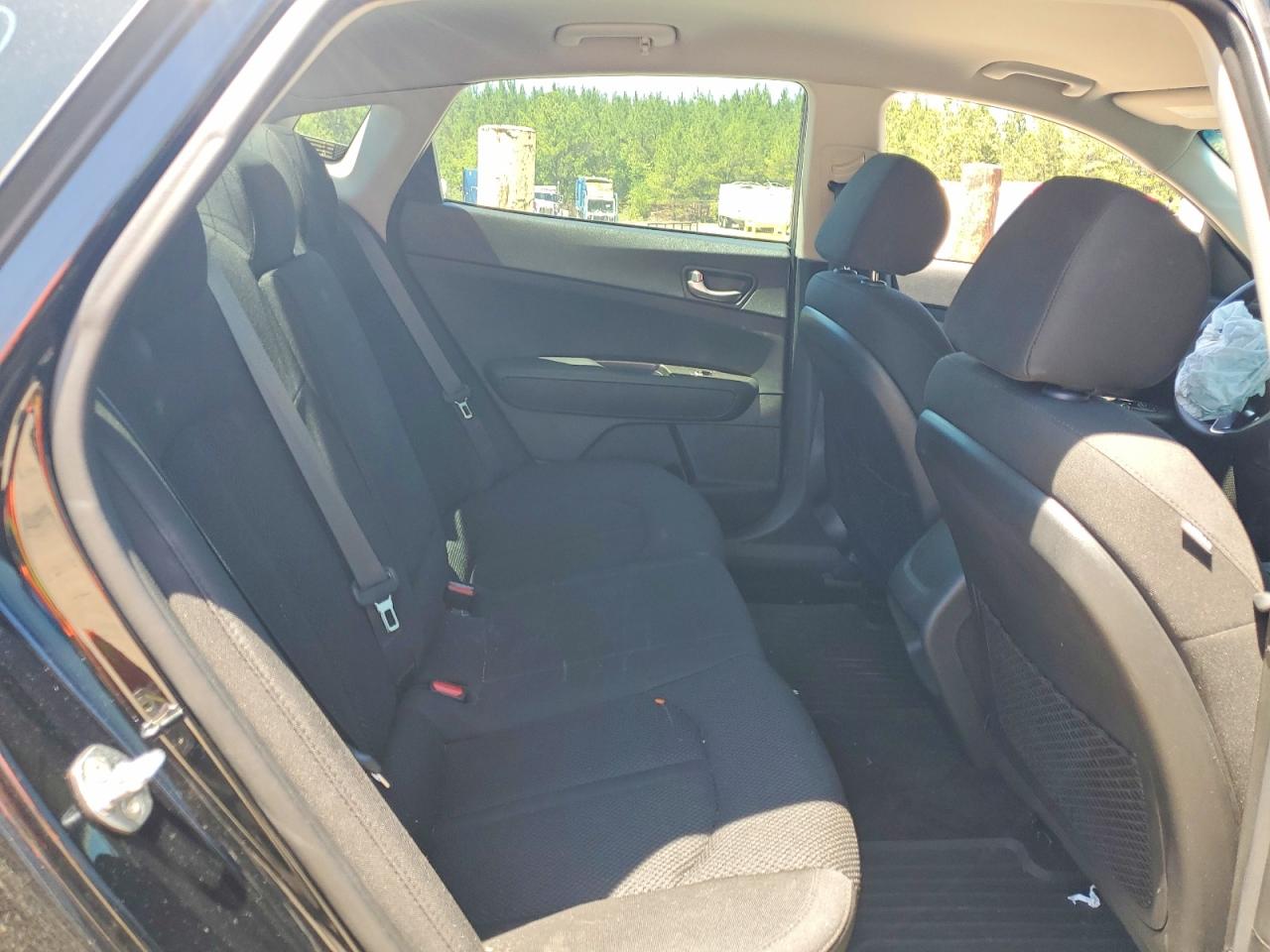 2019 Kia Optima Lx Black vin: 5XXGT4L33KG348749