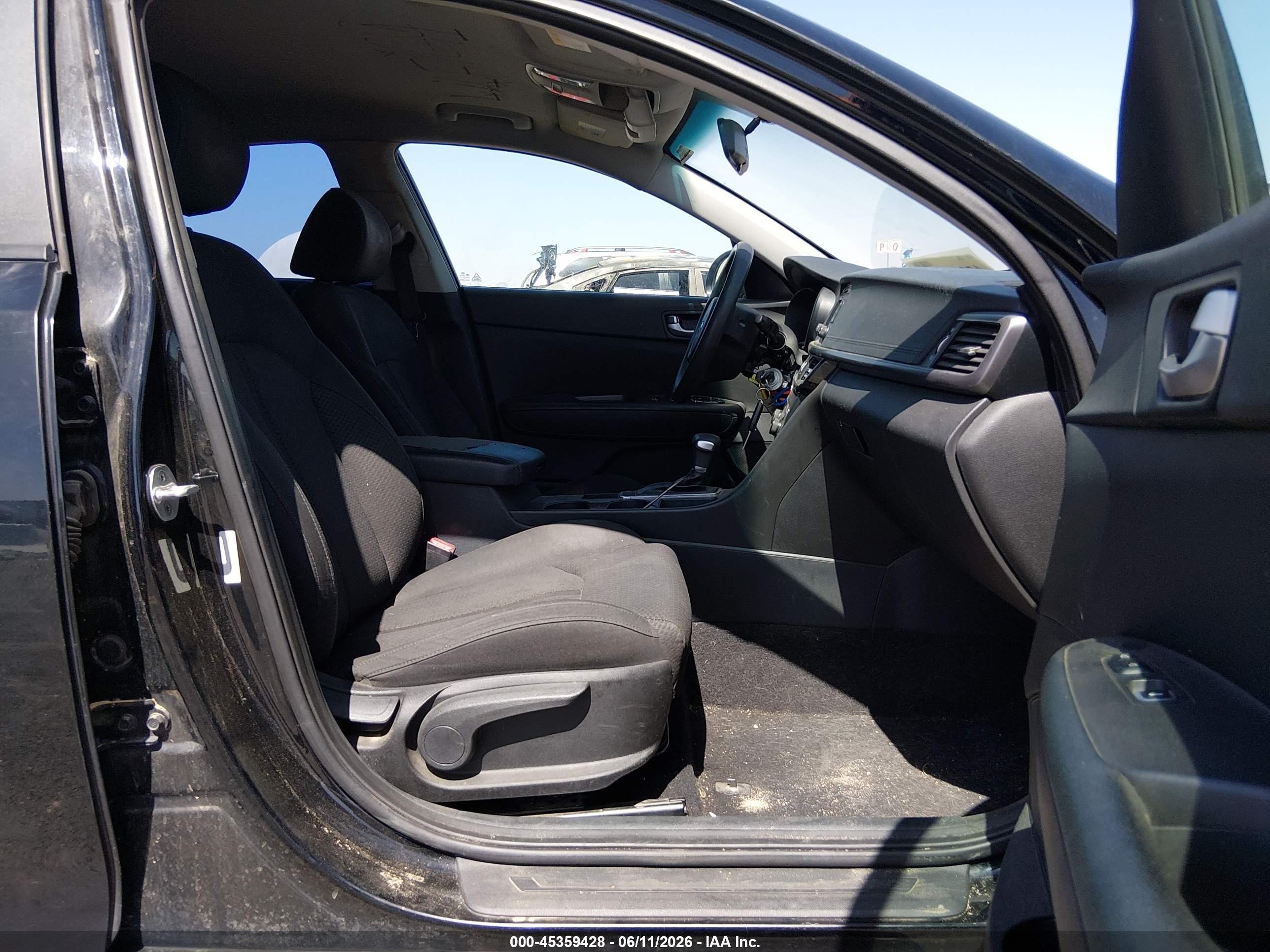 2016 Kia Optima Lx Black vin: 5XXGT4L34GG066093