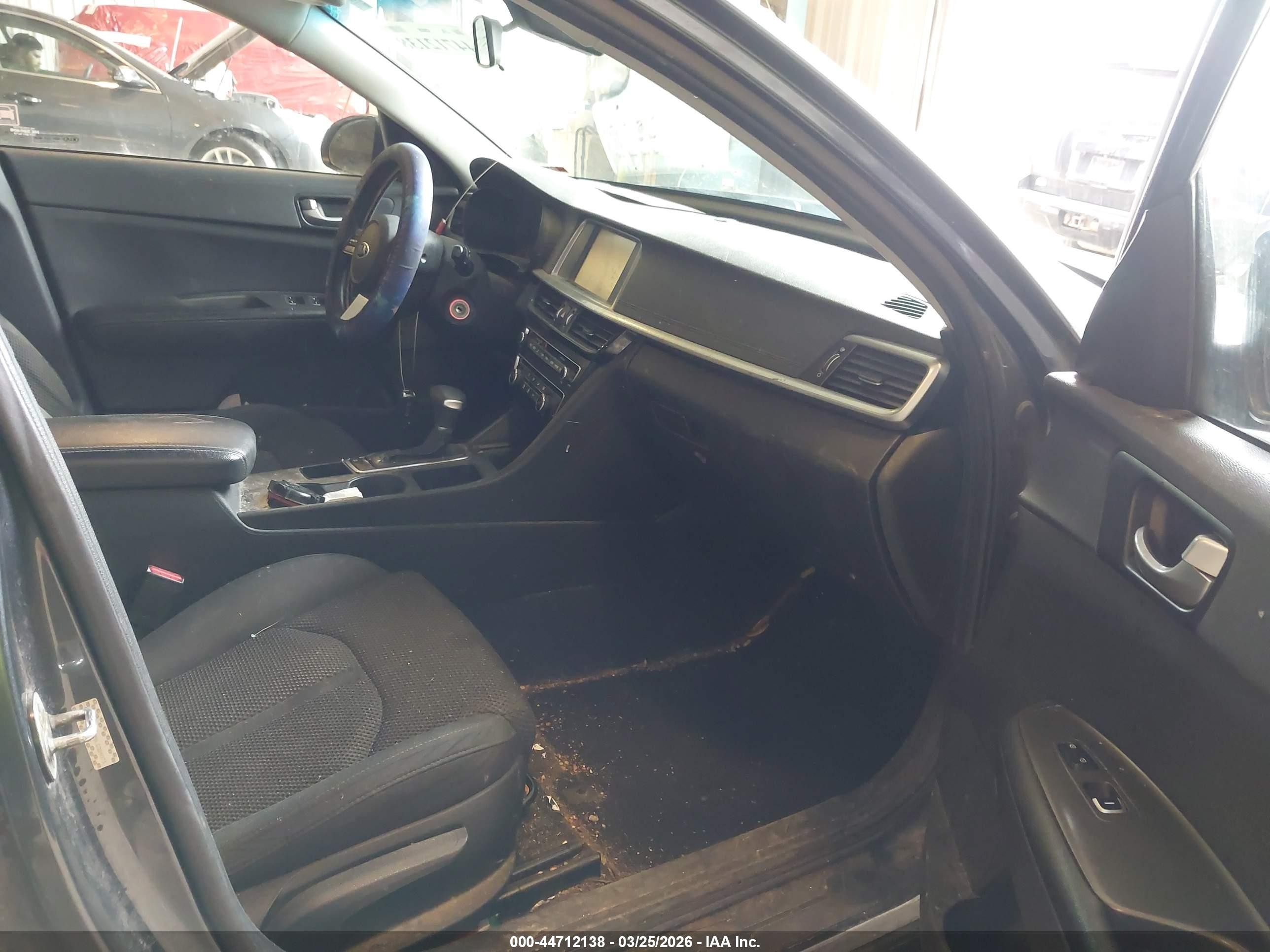 2020 Kia Optima Lx Серый vin: 5XXGT4L35LG385075