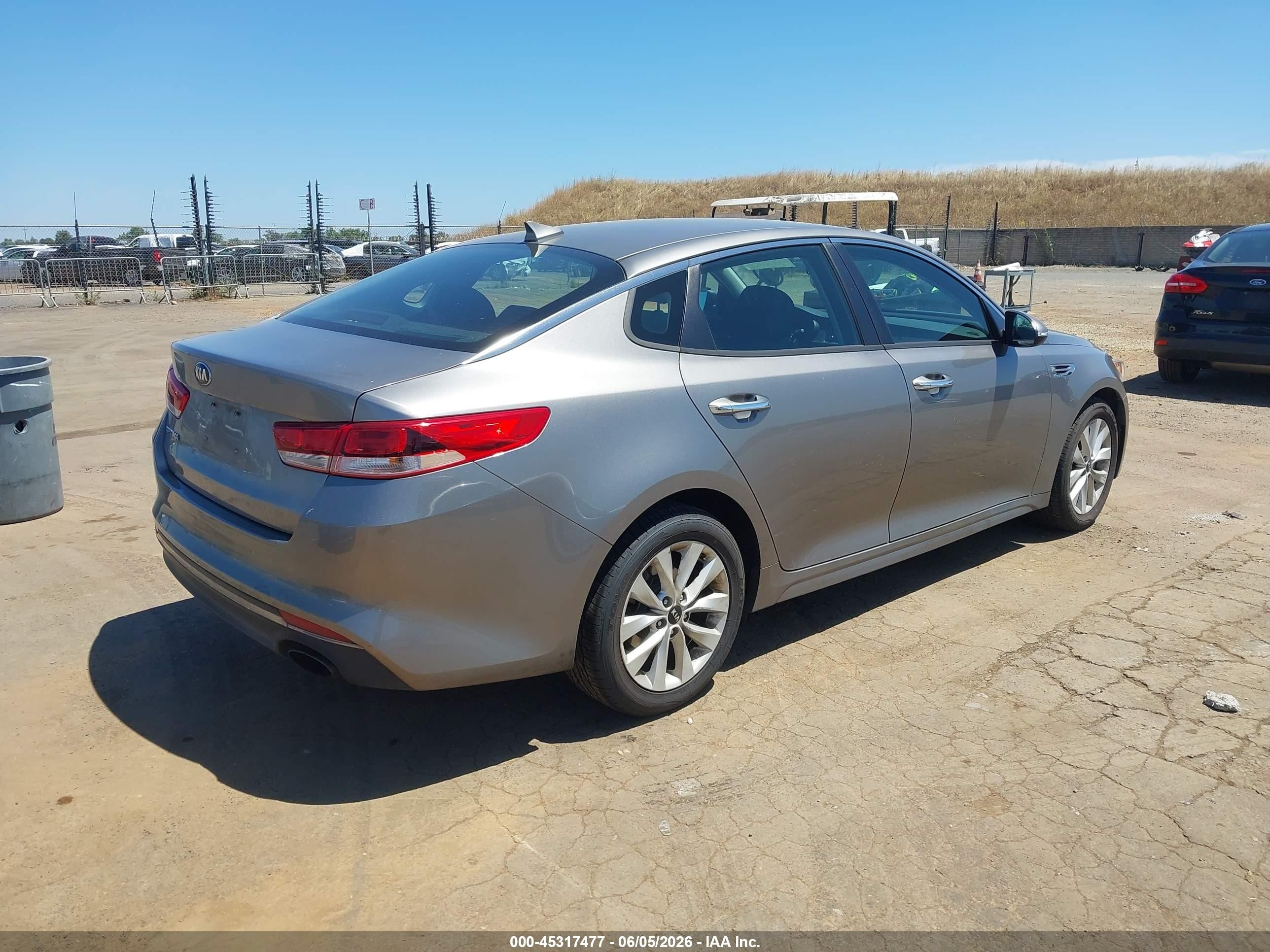 2016 Kia Optima Lx Gray vin: 5XXGT4L36GG060697