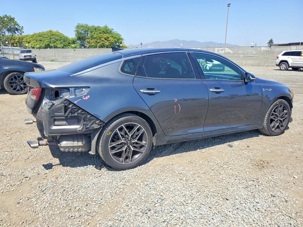 2020 Kia Optima Special Edition Угольный vin: 5XXGT4L36LG435286