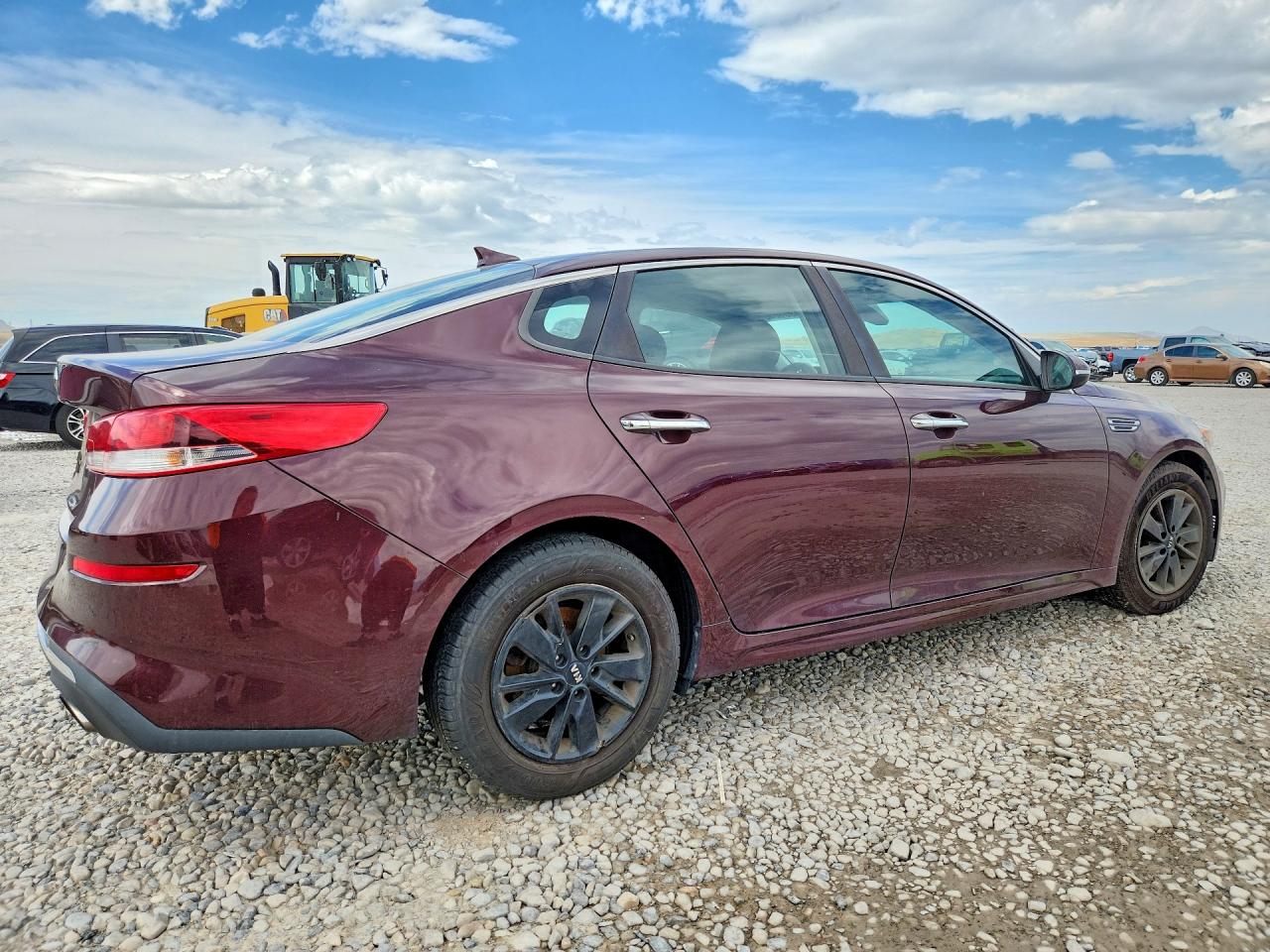2019 Kia Optima Lx Burgundy vin: 5XXGT4L38KG275359