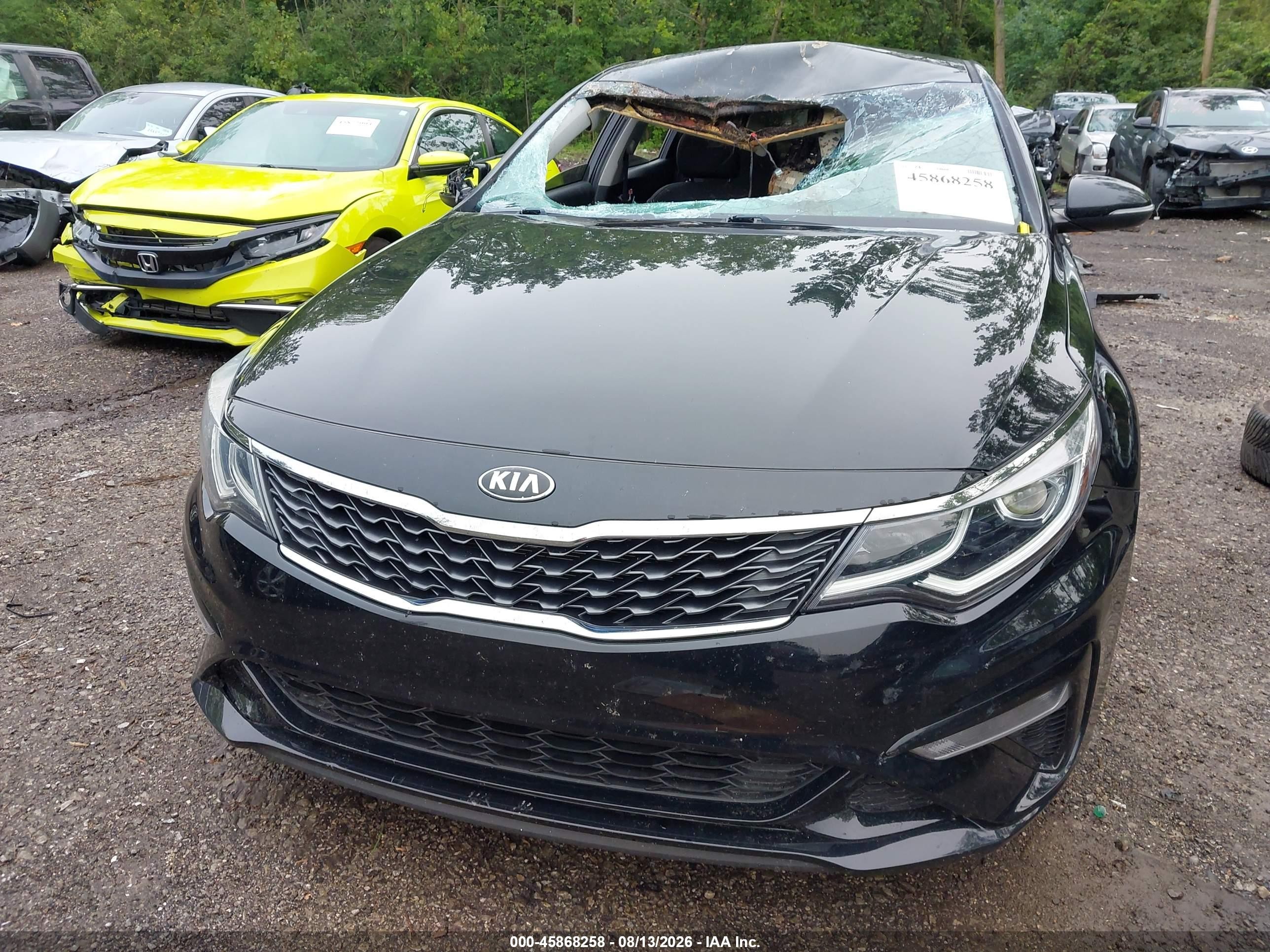 2020 Kia Optima Lx Black vin: 5XXGT4L38LG402337