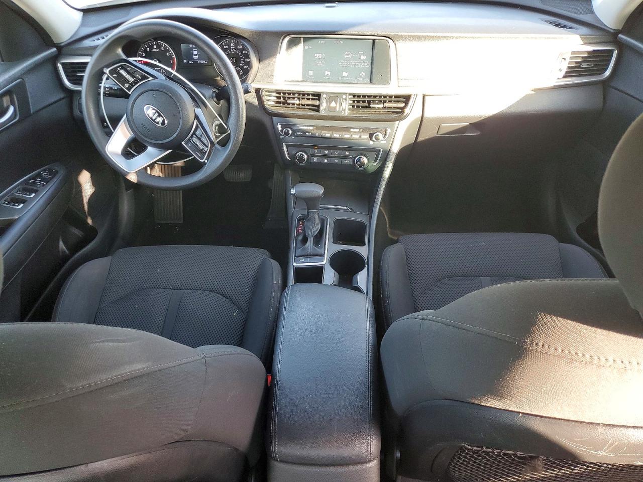 2020 Kia Optima Lx Серебряный vin: 5XXGT4L39LG409166