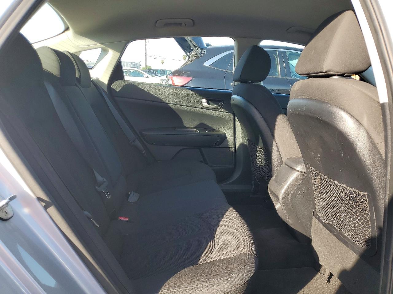 2020 Kia Optima Lx Серебряный vin: 5XXGT4L39LG409166