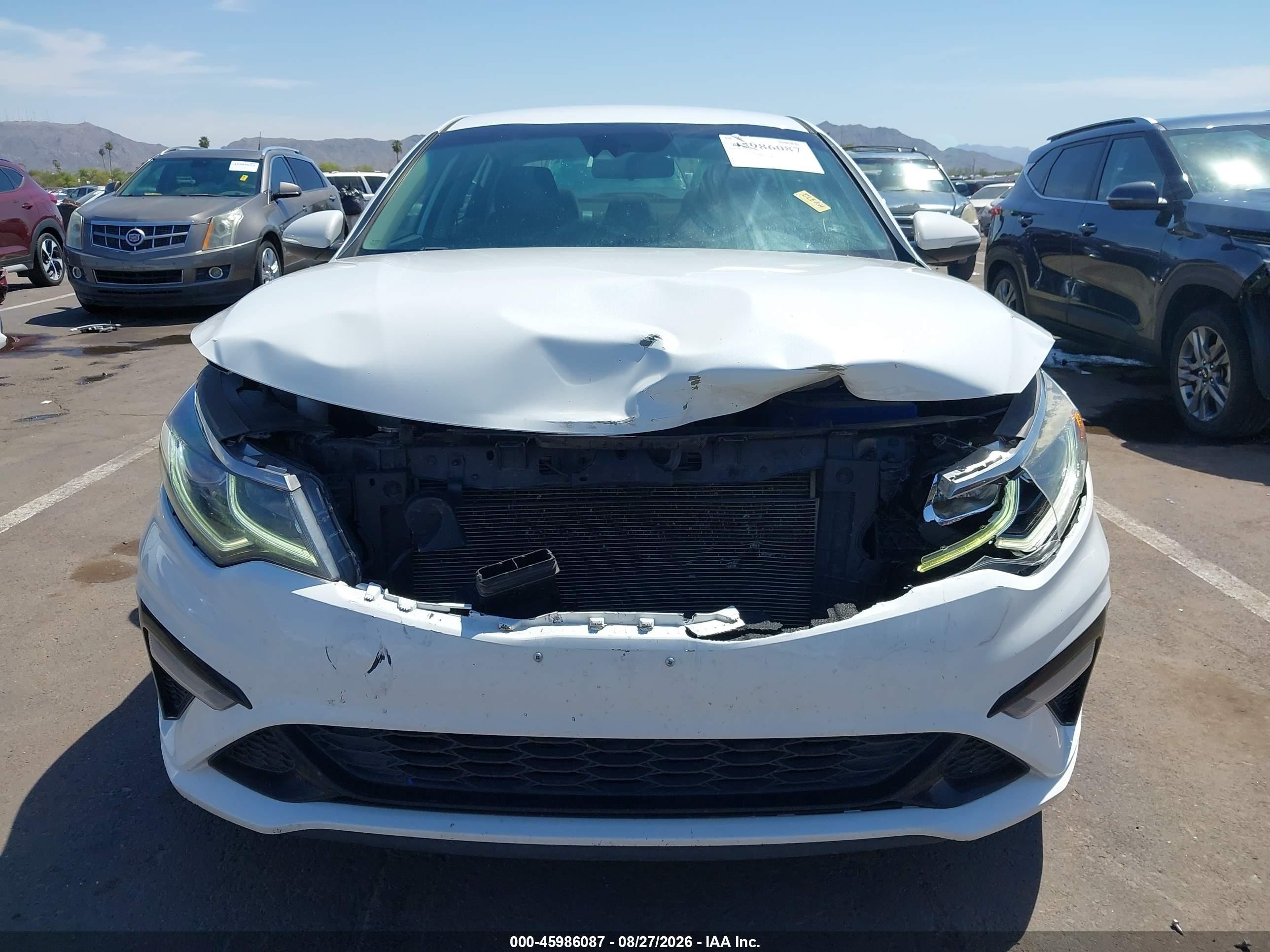 2019 Kia Optima Lx White vin: 5XXGT4L3XKG333715