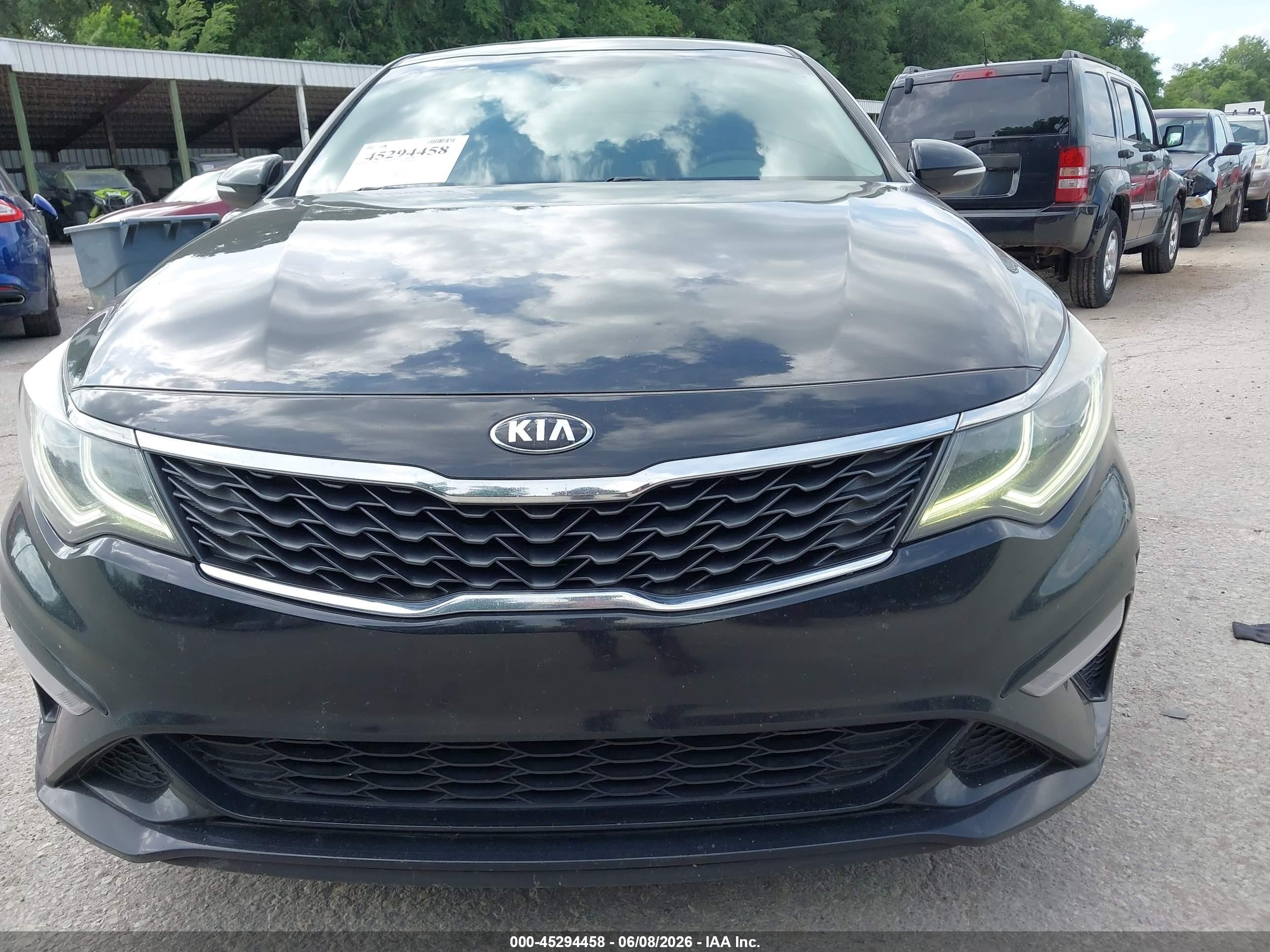 2020 Kia Optima Lx Черный vin: 5XXGT4L3XLG398467