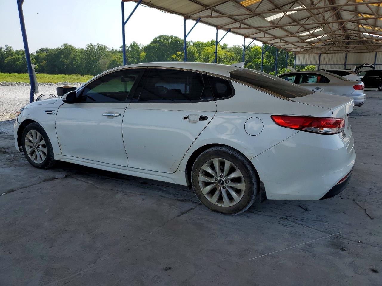 2017 Kia Optima Ex White vin: 5XXGU4L34HG126727