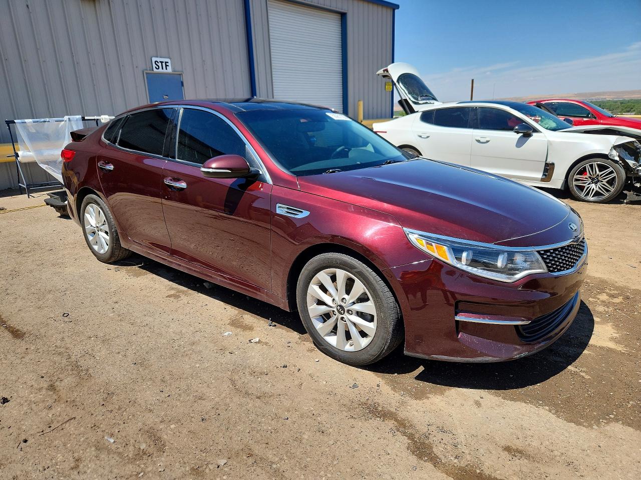 2016 Kia Optima Ex Burgundy vin: 5XXGU4L36GG090280