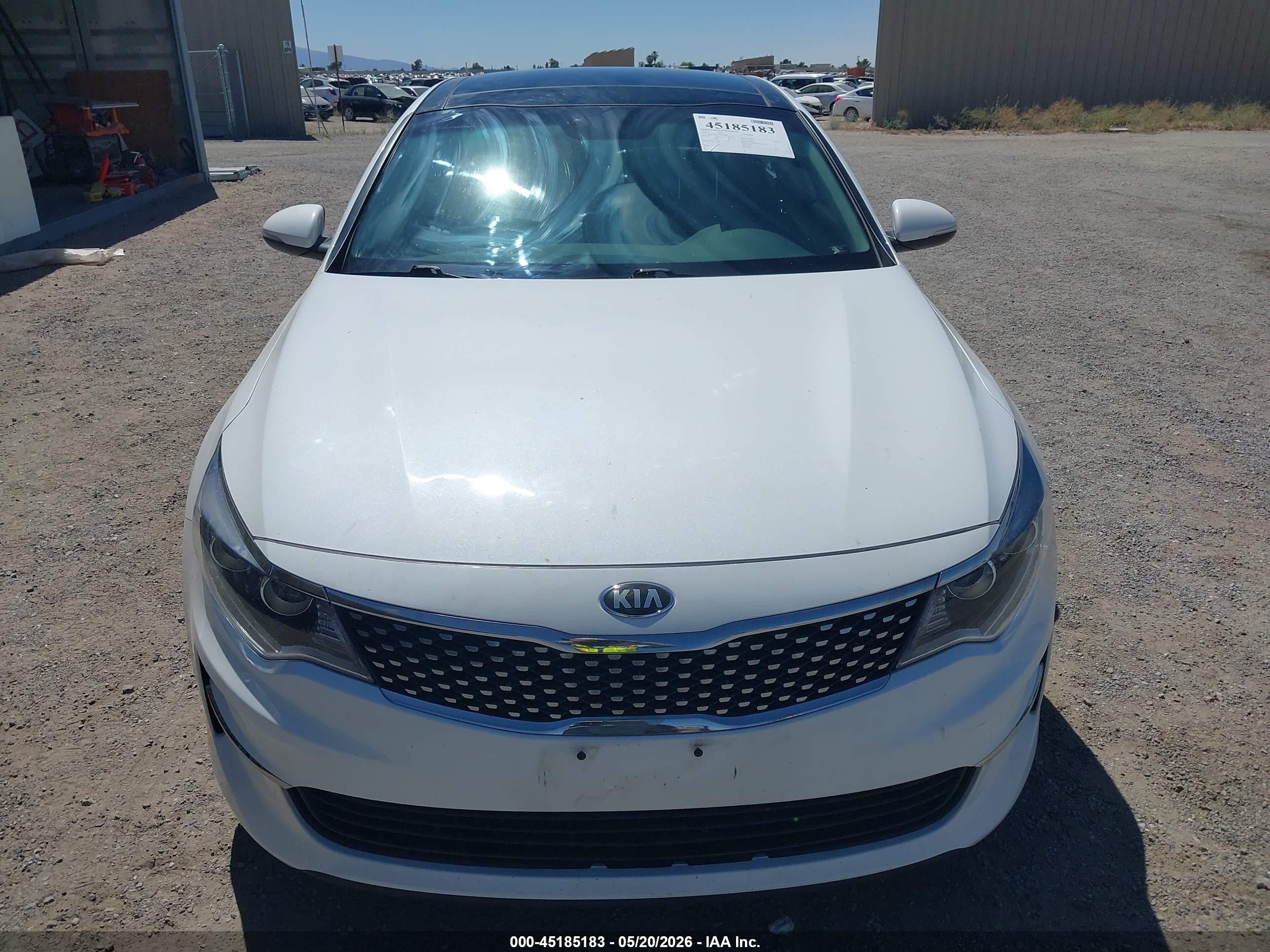 2016 Kia Optima Ex White vin: 5XXGU4L36GG116005