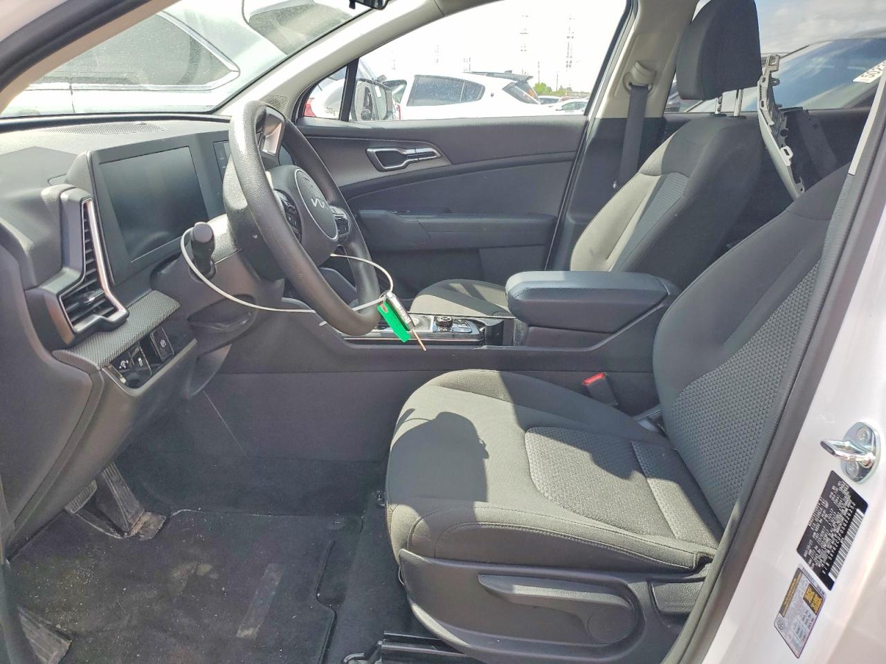 2025 Kia Sportage Lx White vin: 5XYK2CDF0SG326252