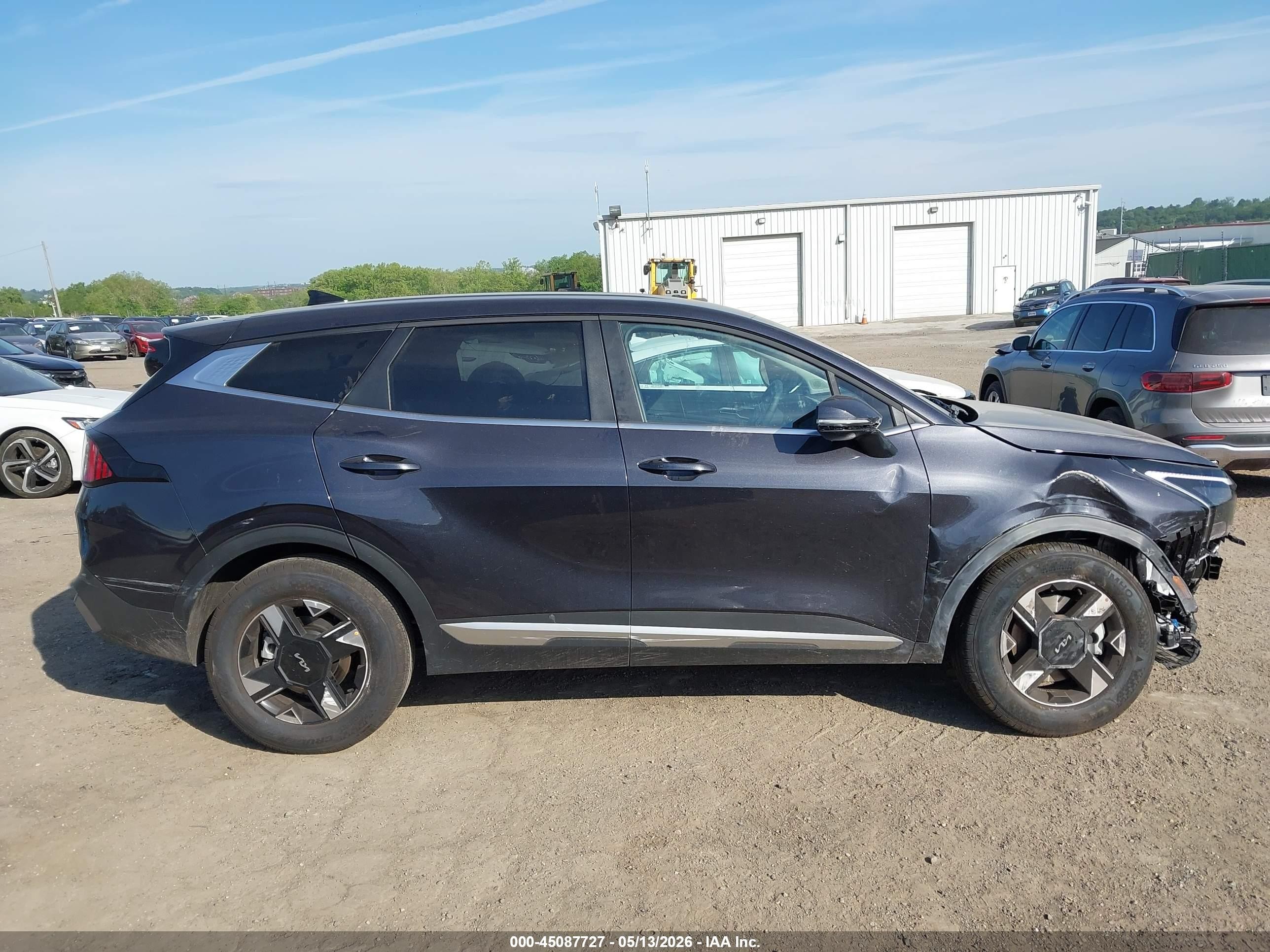 2026 Kia Sportage Lx Серый vin: 5XYK2CDF0TG418835