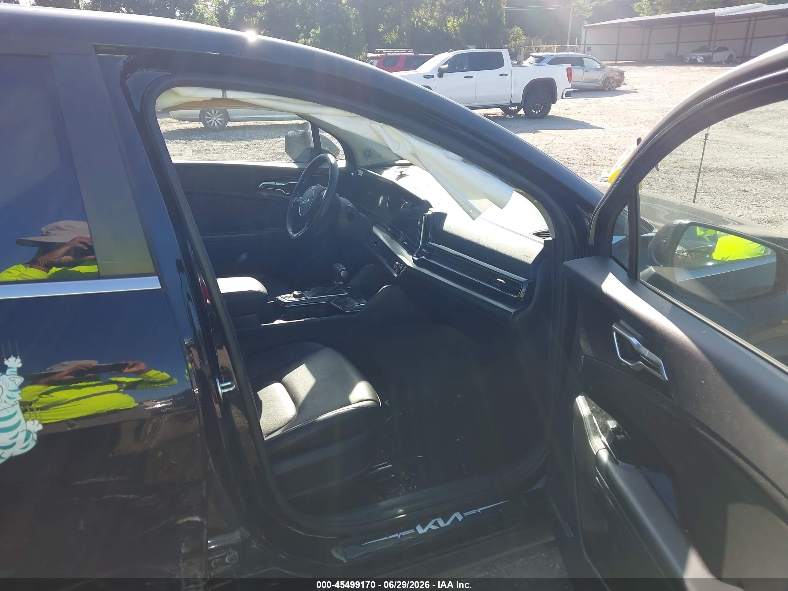 2024 Kia Sportage Ex Black vin: 5XYK33DF0RG157972