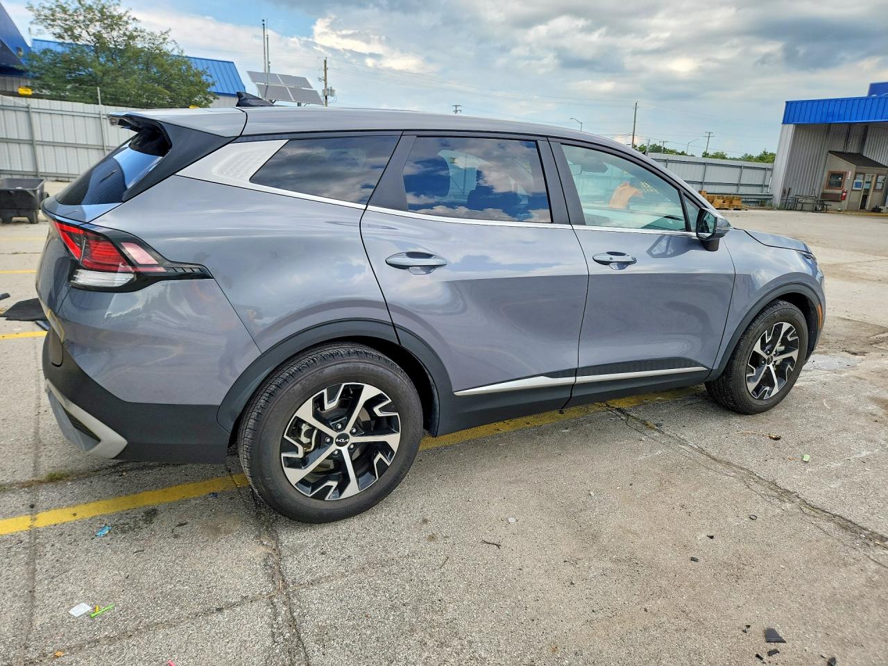 2024 Kia Sportage Ex Silver vin: 5XYK33DF1RG138234
