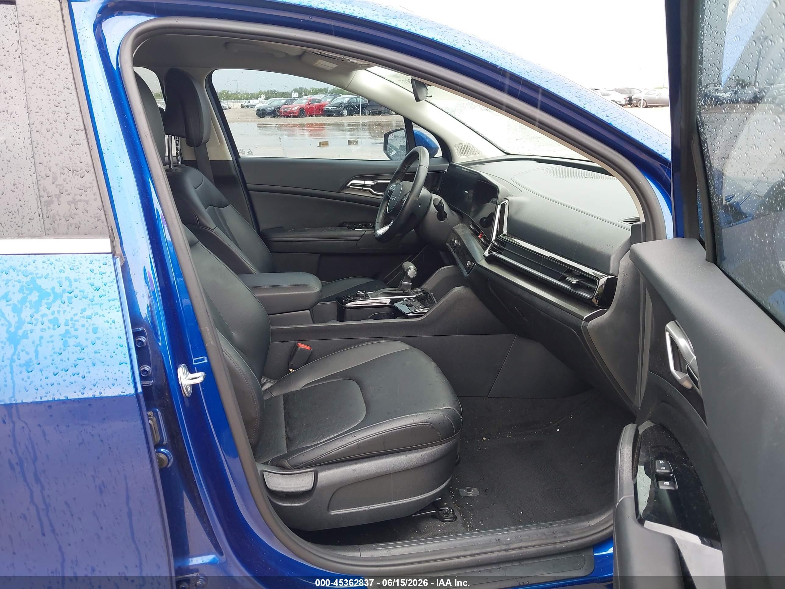 2024 Kia Sportage Ex Blue vin: 5XYK33DFXRG165903