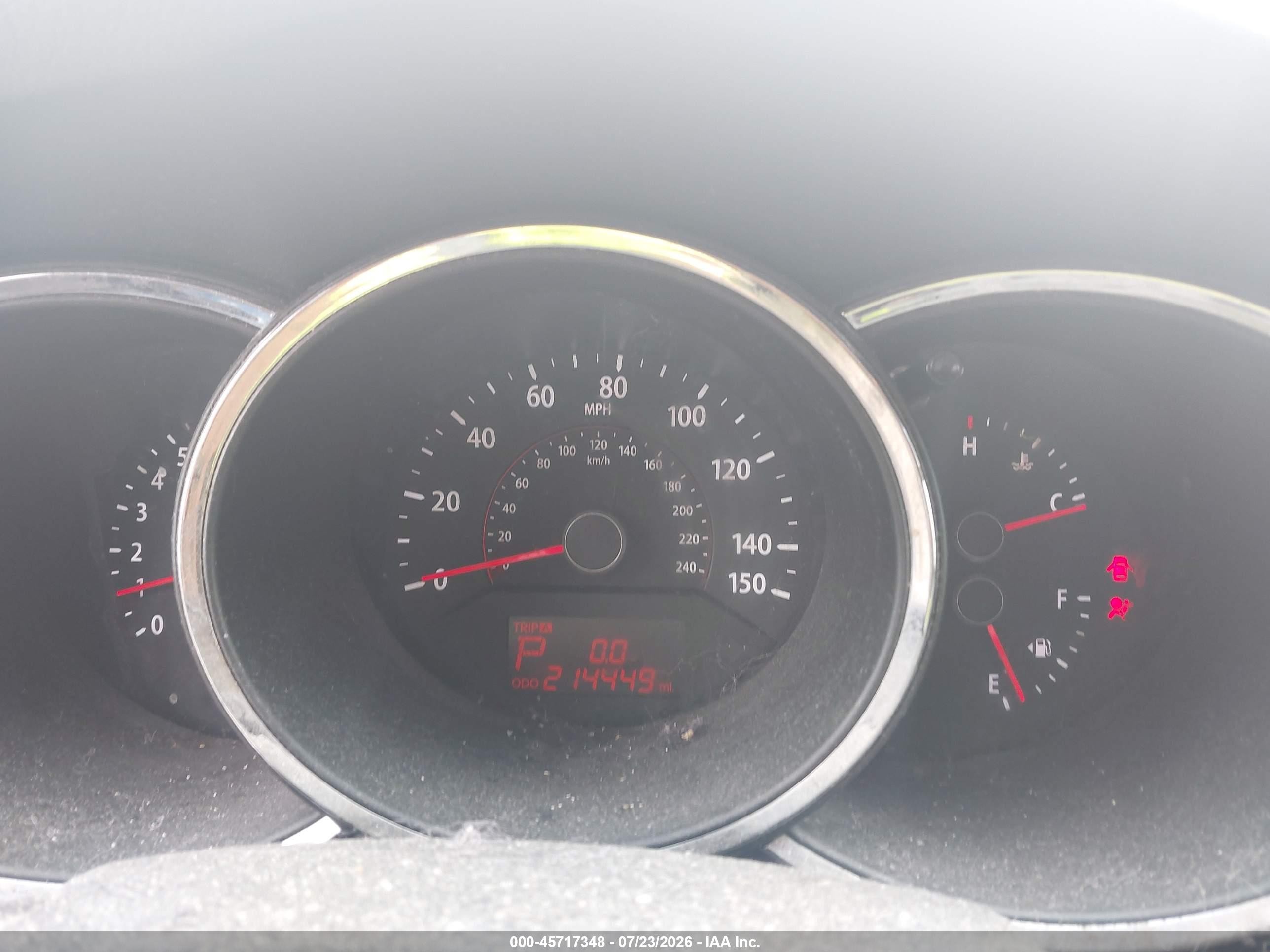 2011 Kia Sorento Lx Cream vin: 5XYKT3A10BG103831