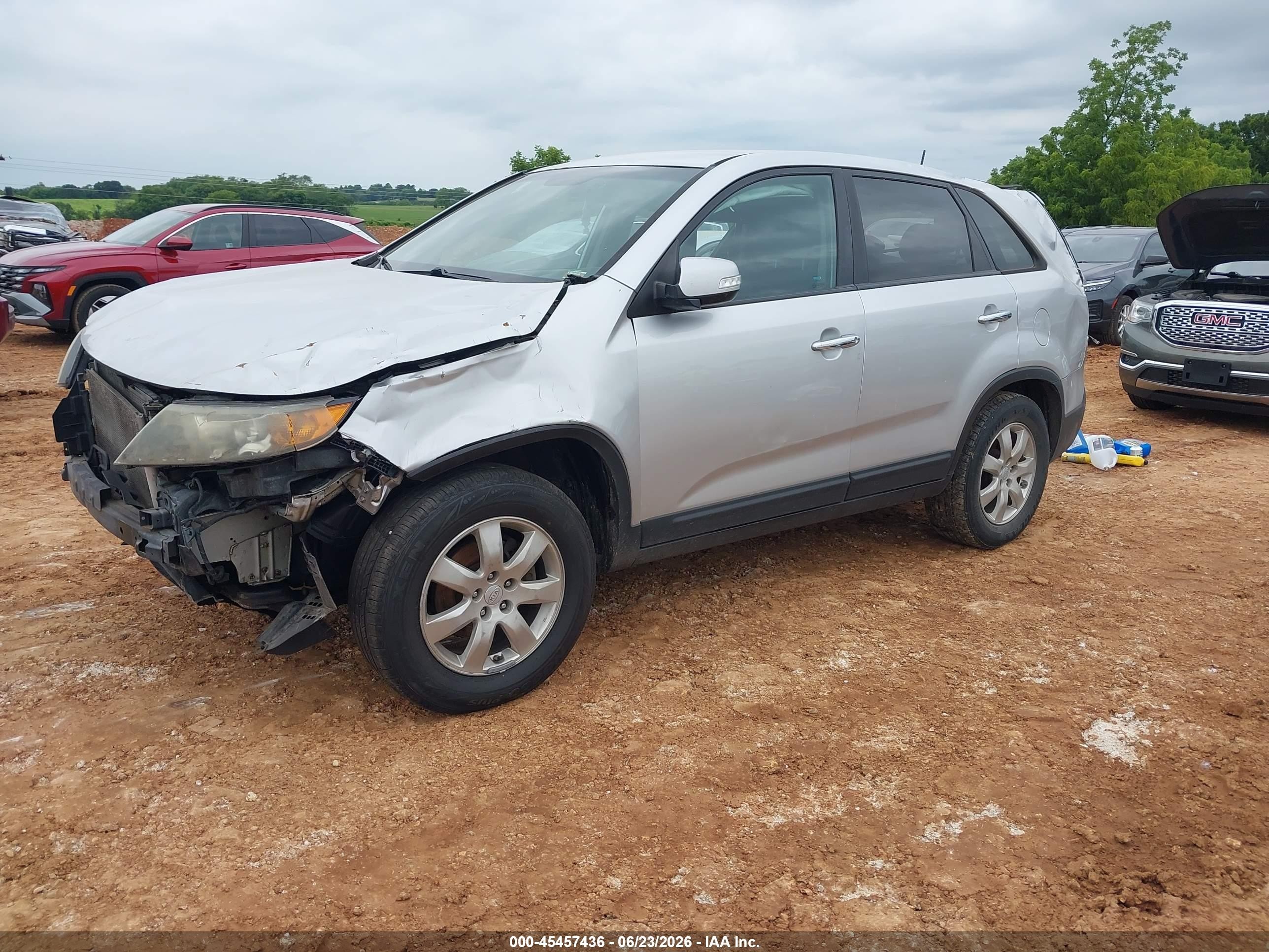 2011 Kia Sorento Lx Silver vin: 5XYKT3A10BG145027