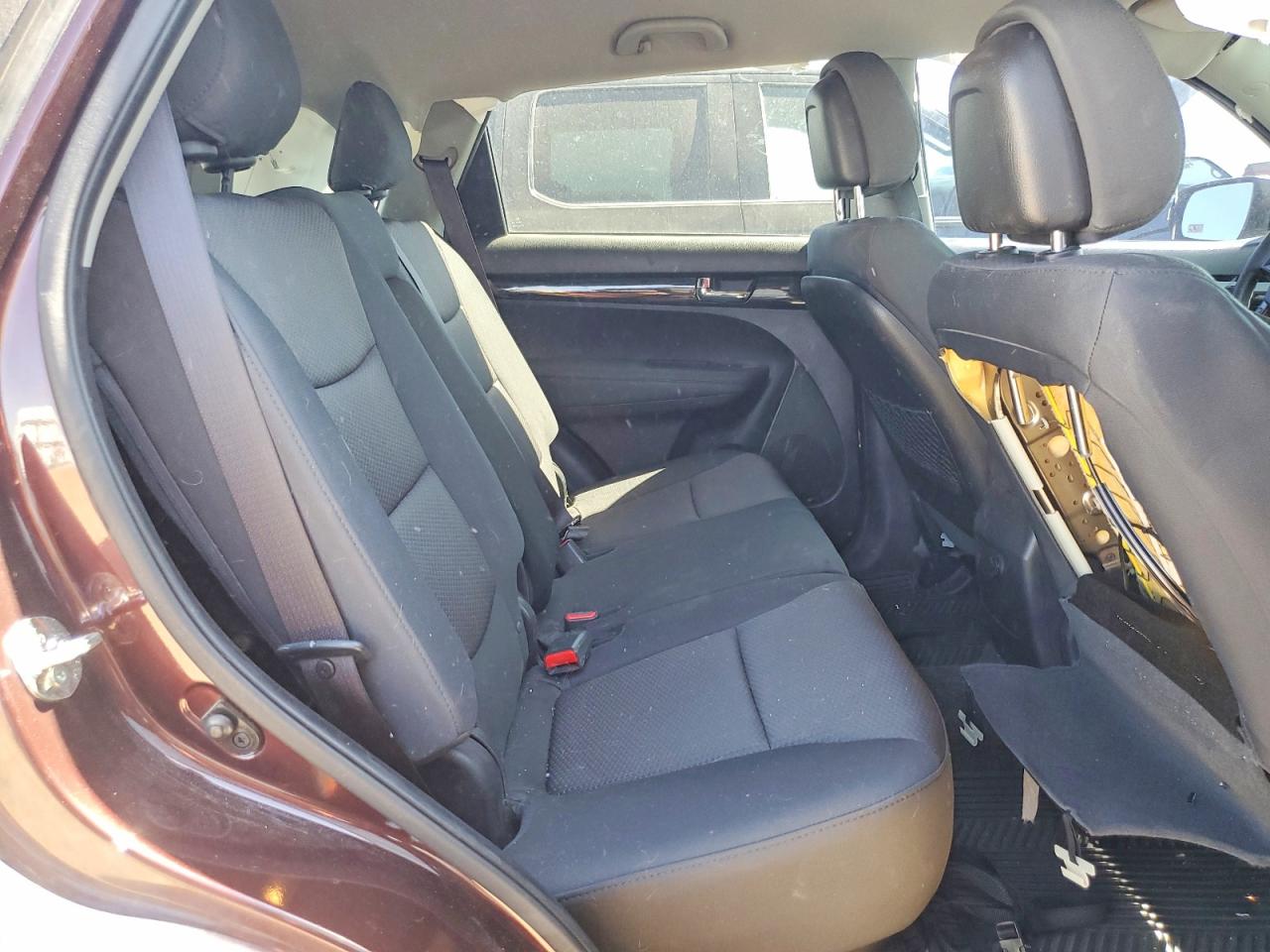 2012 Kia Sorento Lx Burgundy vin: 5XYKT3A10CG286018