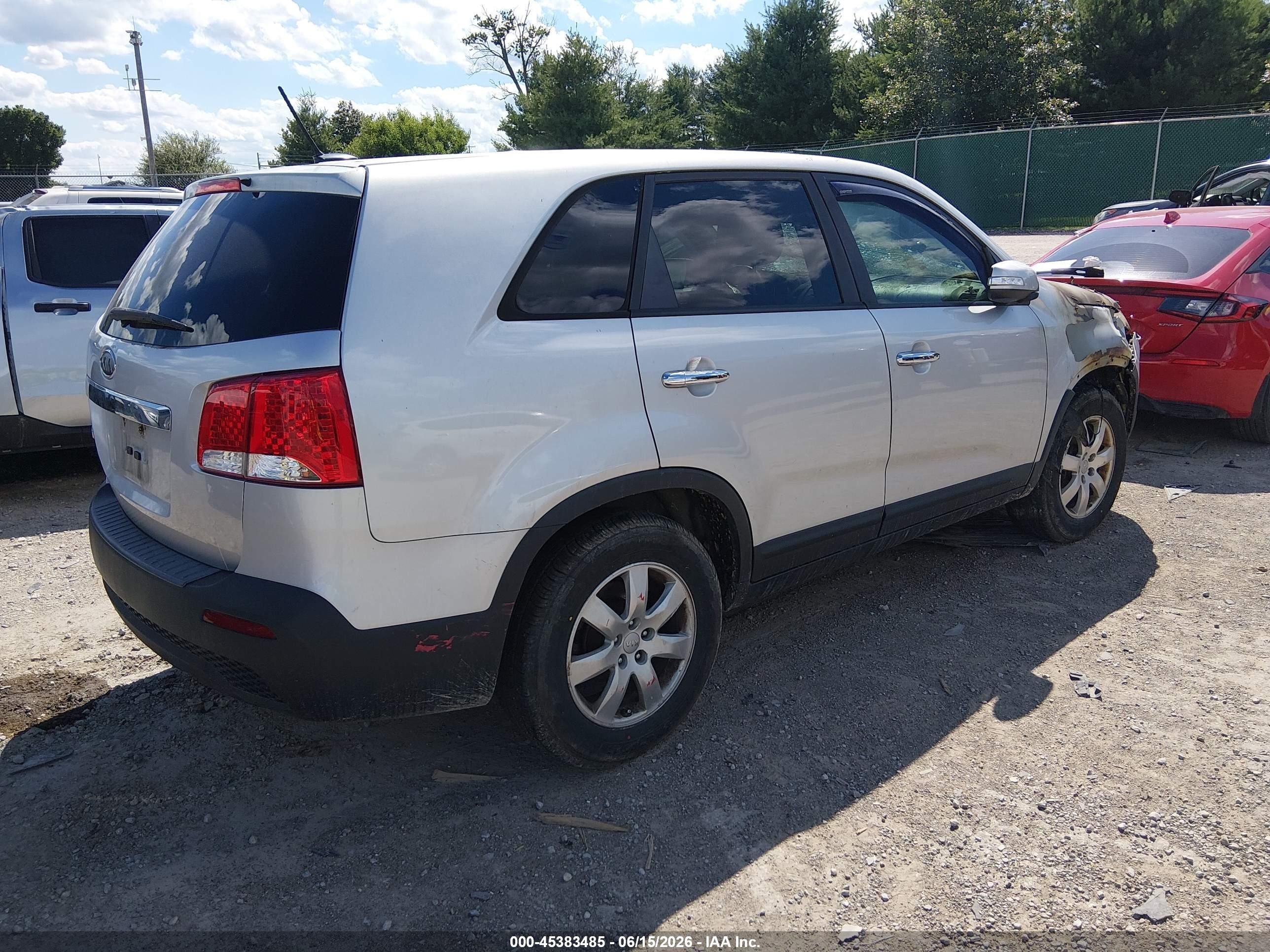2012 Kia Sorento Lx Silver vin: 5XYKT3A10CG301536